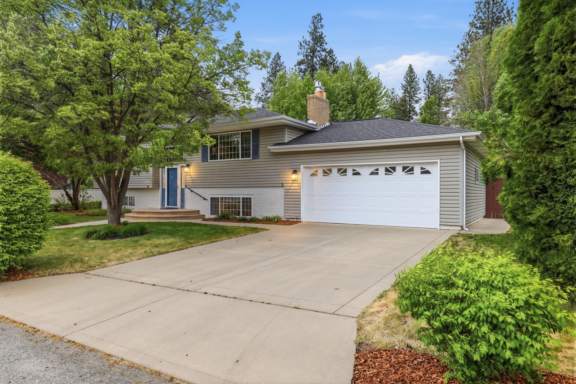11905 E 22nd Ave - Photo 3