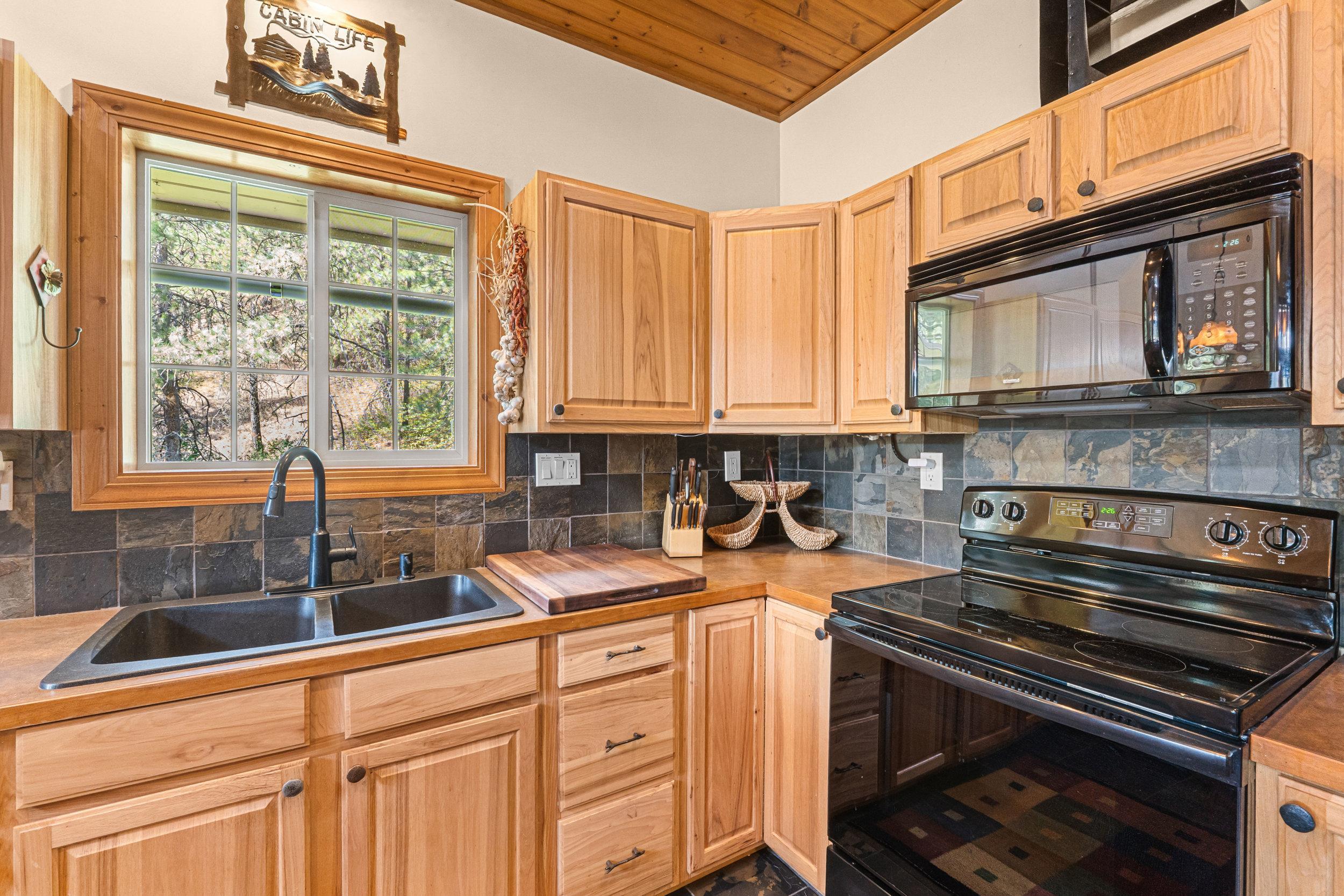 6472 Enterprise Rd - Photo 19