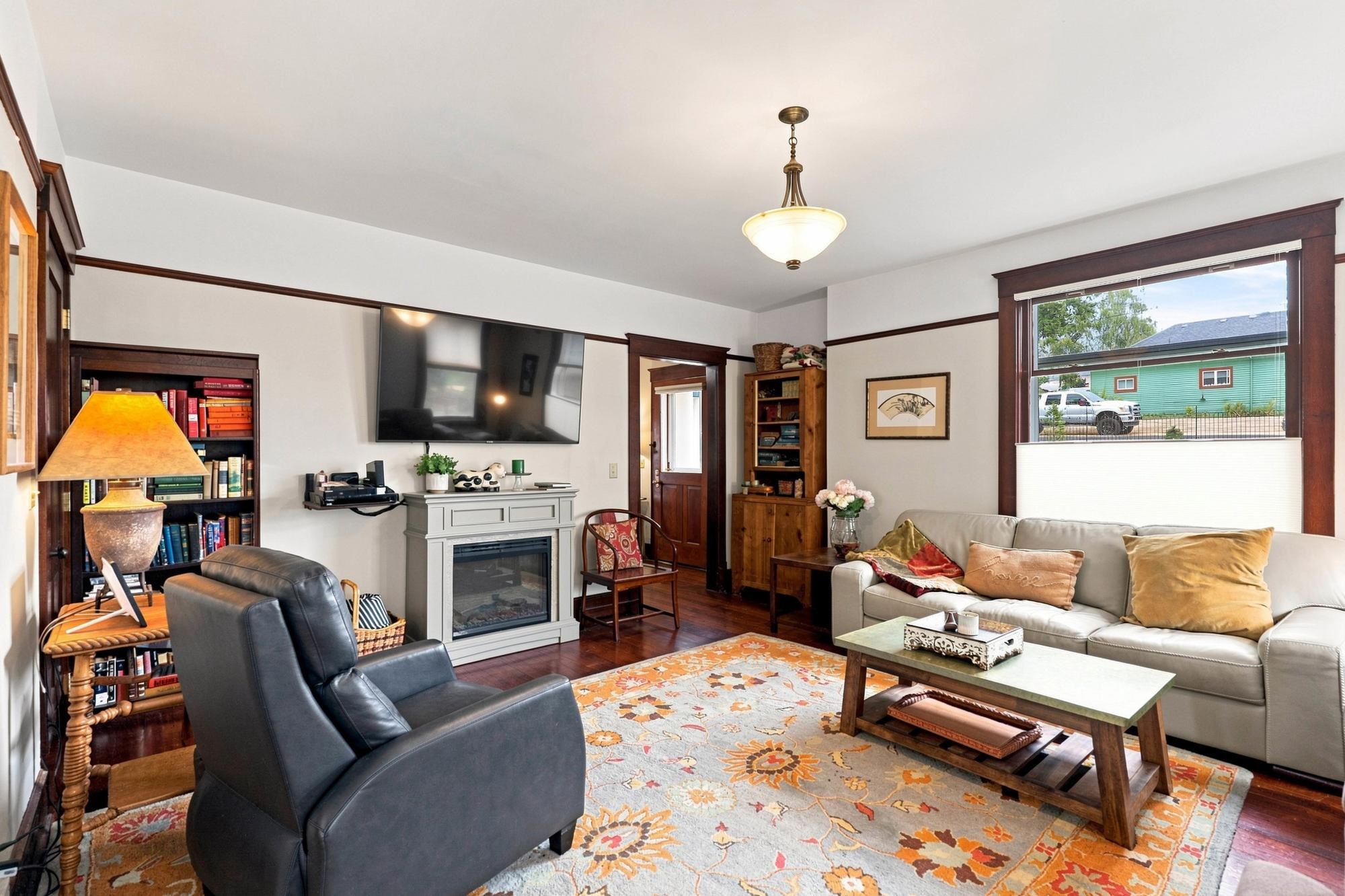 324 E Alder St St - Photo 7