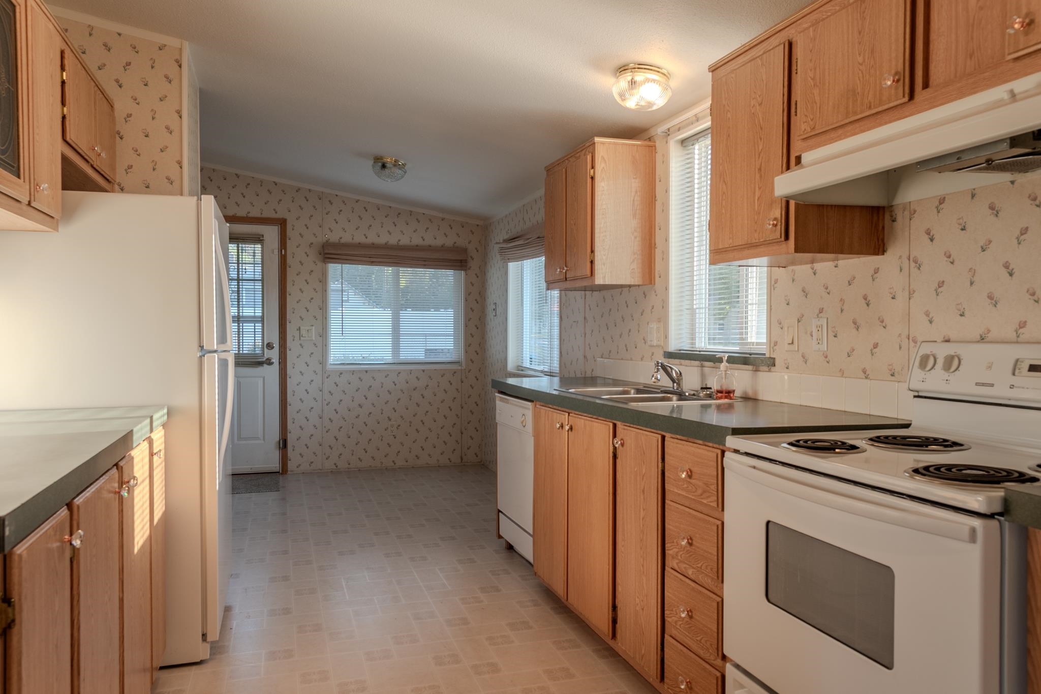 7304 E 5th Ave - Photo 12
