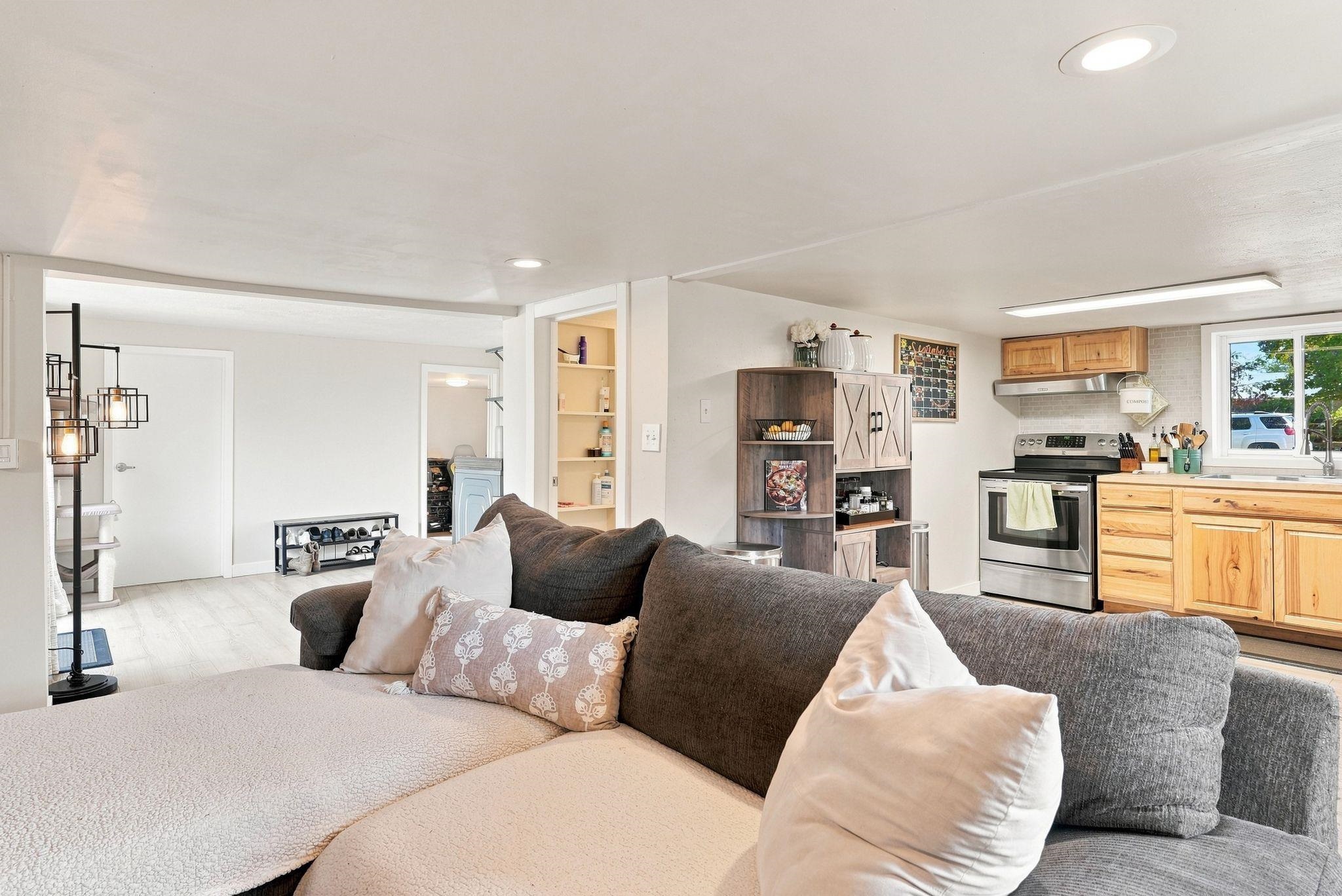 4013 E 3rd Ave - Photo 5
