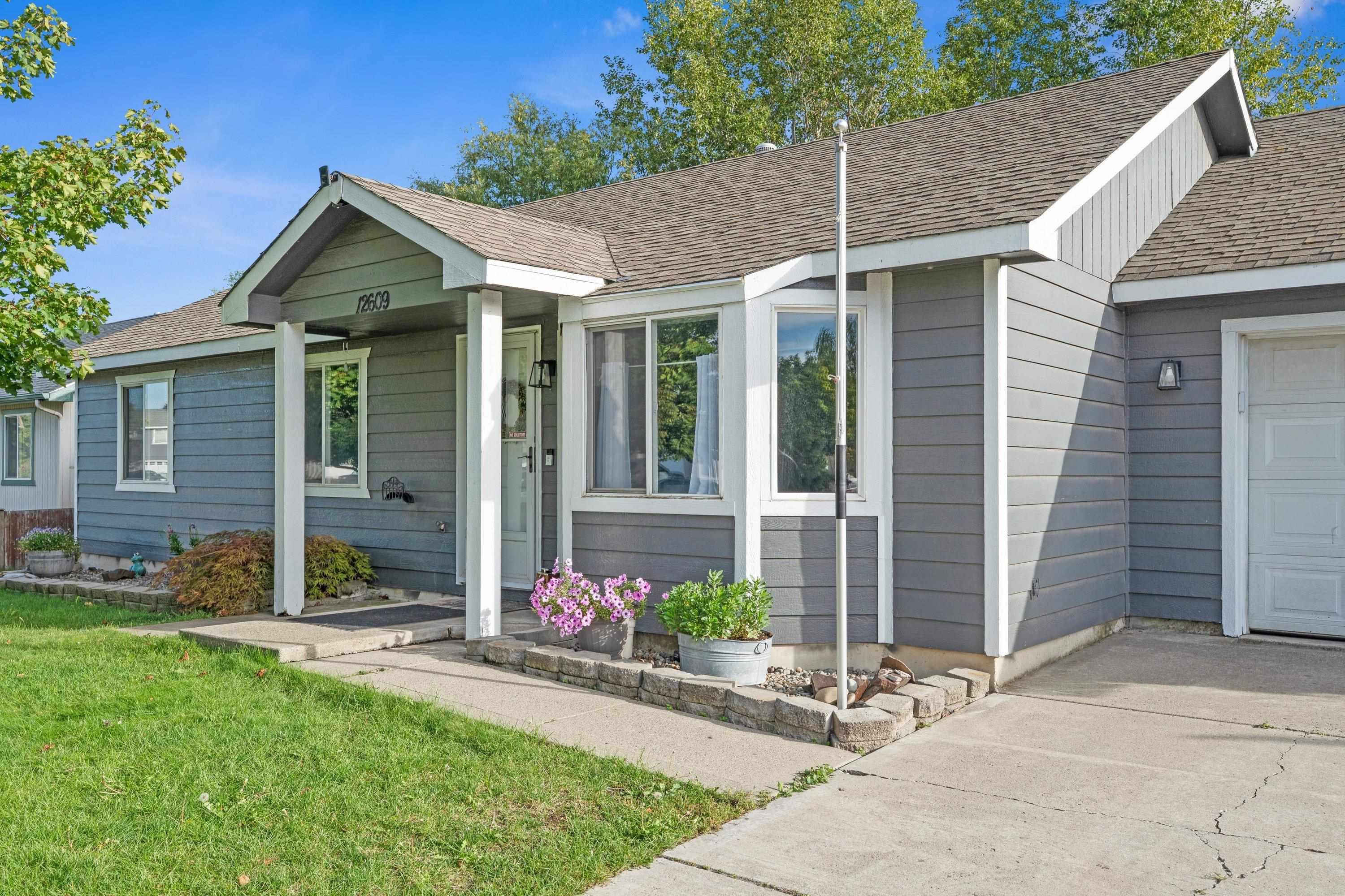 12609 W Chandler Ave - Photo 3