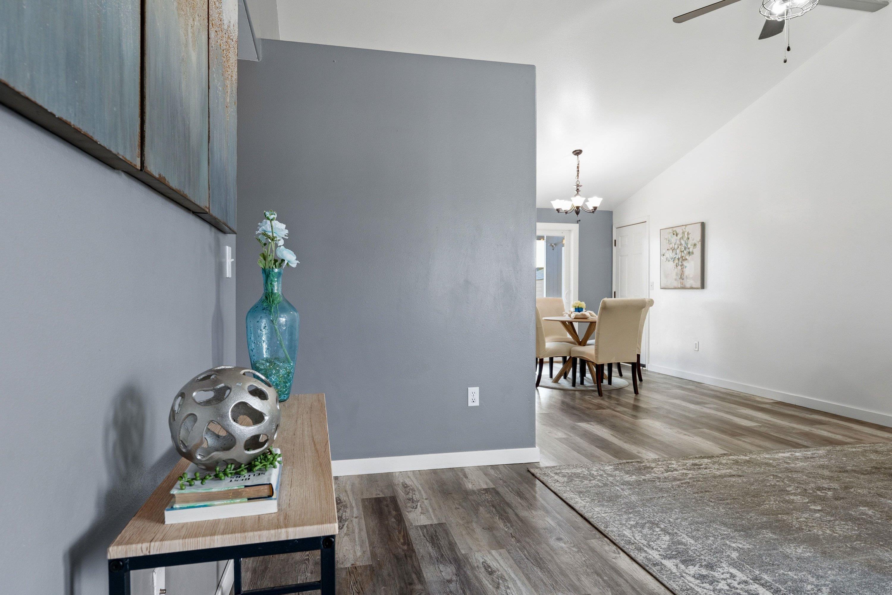 12609 W Chandler Ave - Photo 10