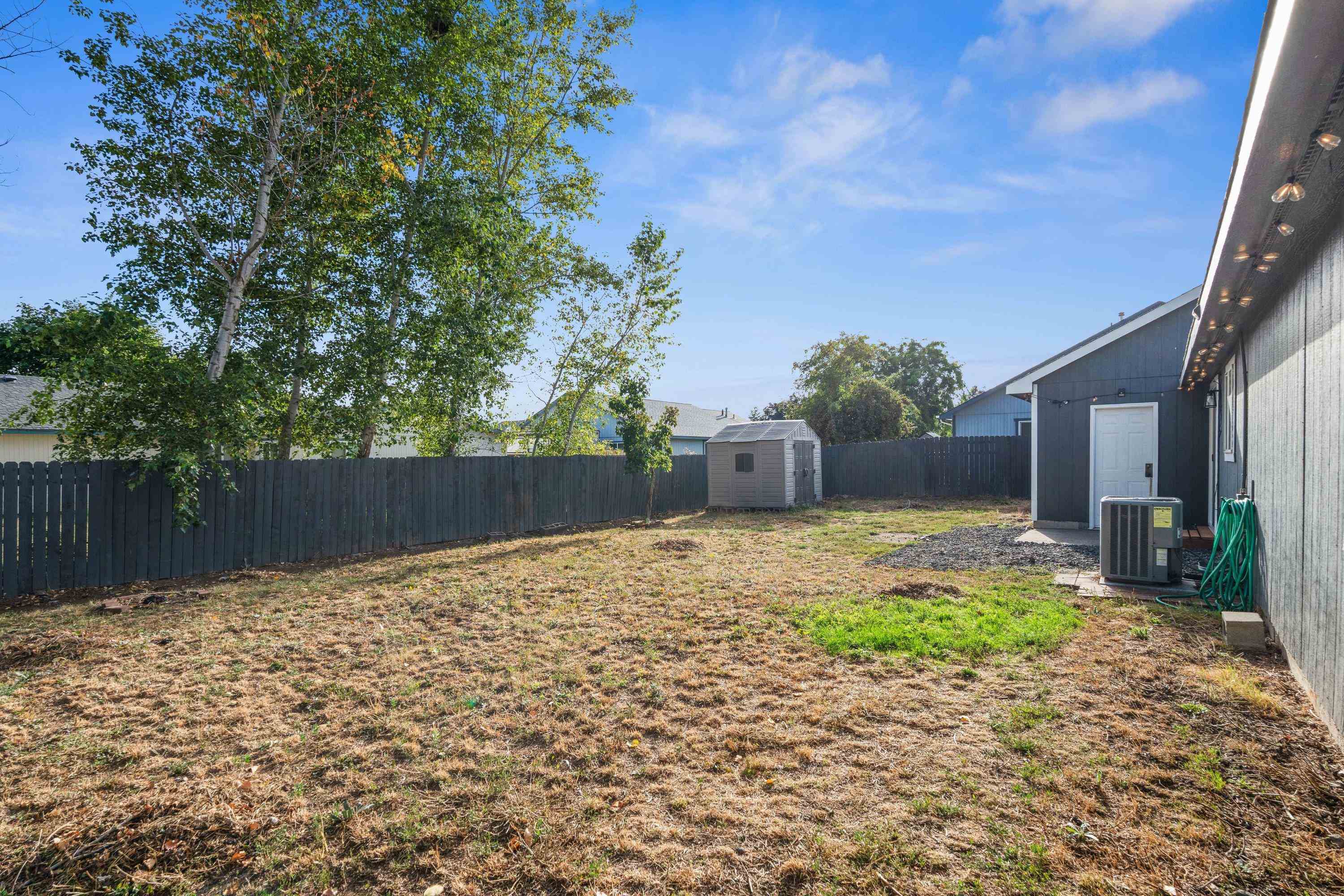 12609 W Chandler Ave - Photo 33