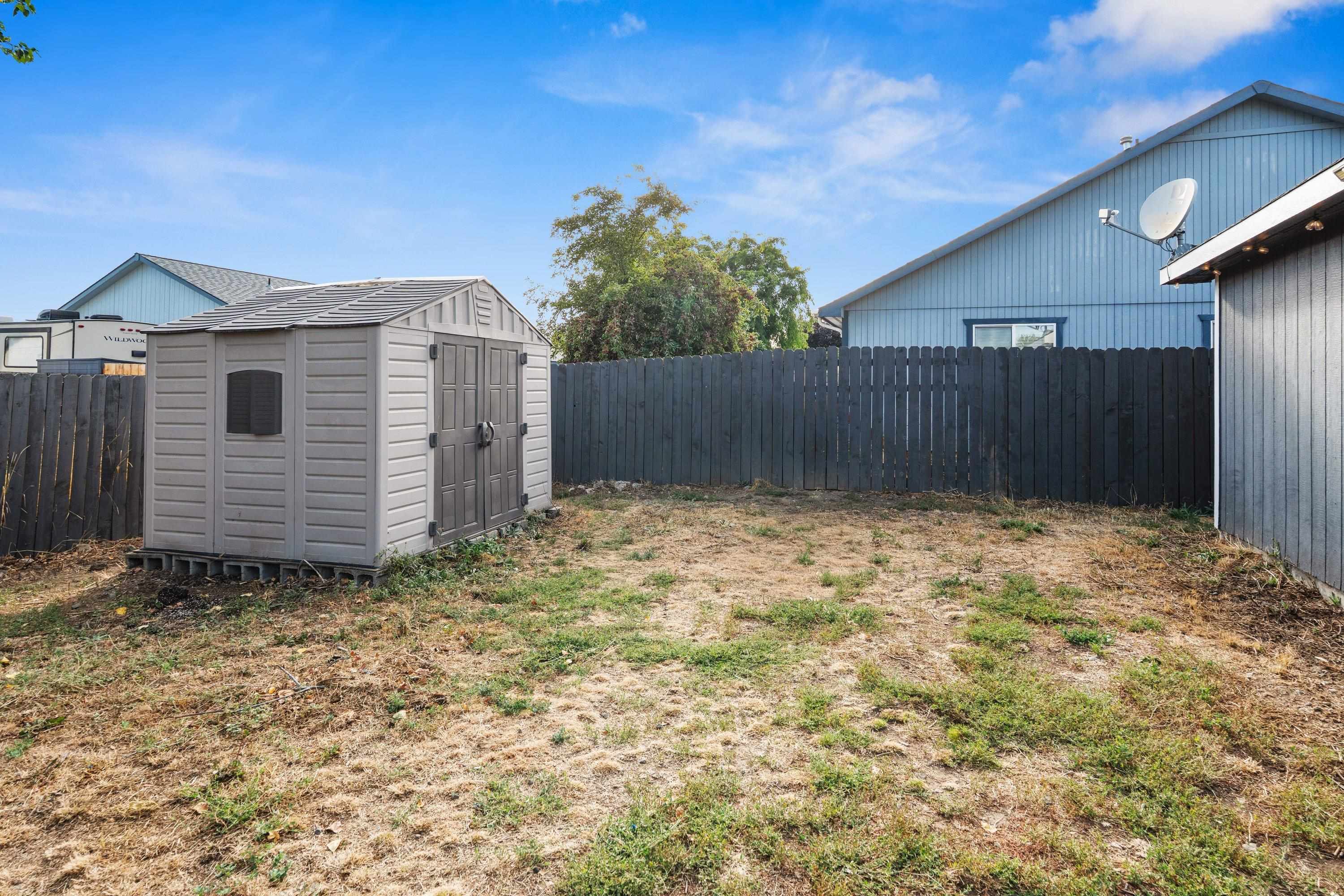 12609 W Chandler Ave - Photo 32