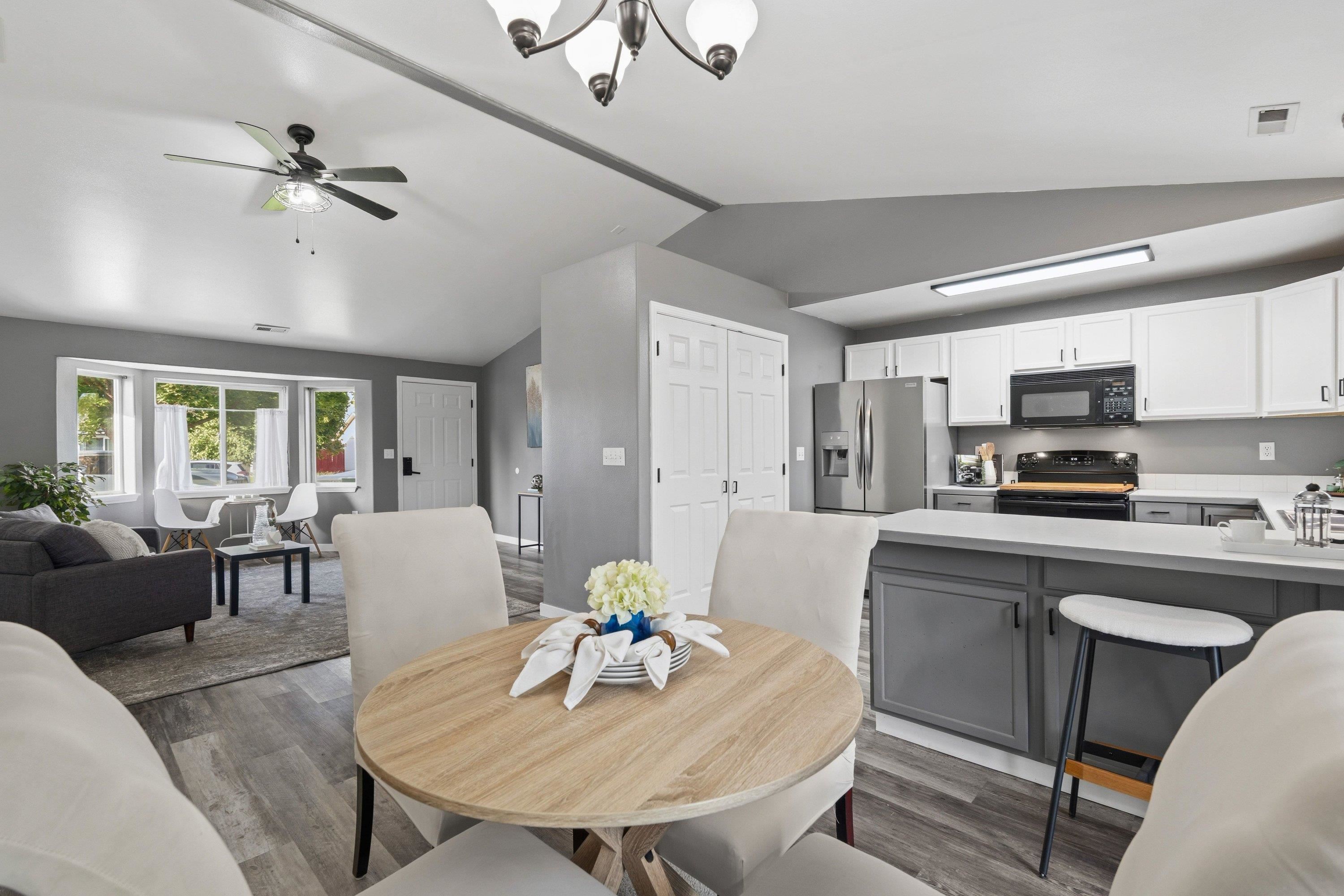 12609 W Chandler Ave - Photo 14