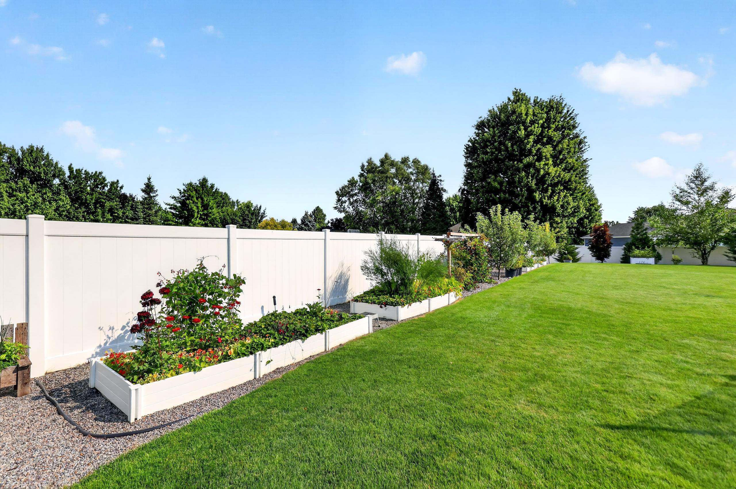 17007 E Morningside Ln - Photo 42