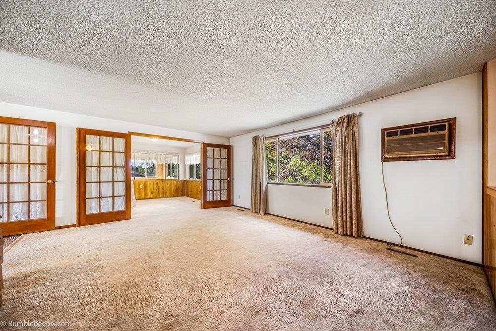 11524 E Buckeye Ave - Photo 2