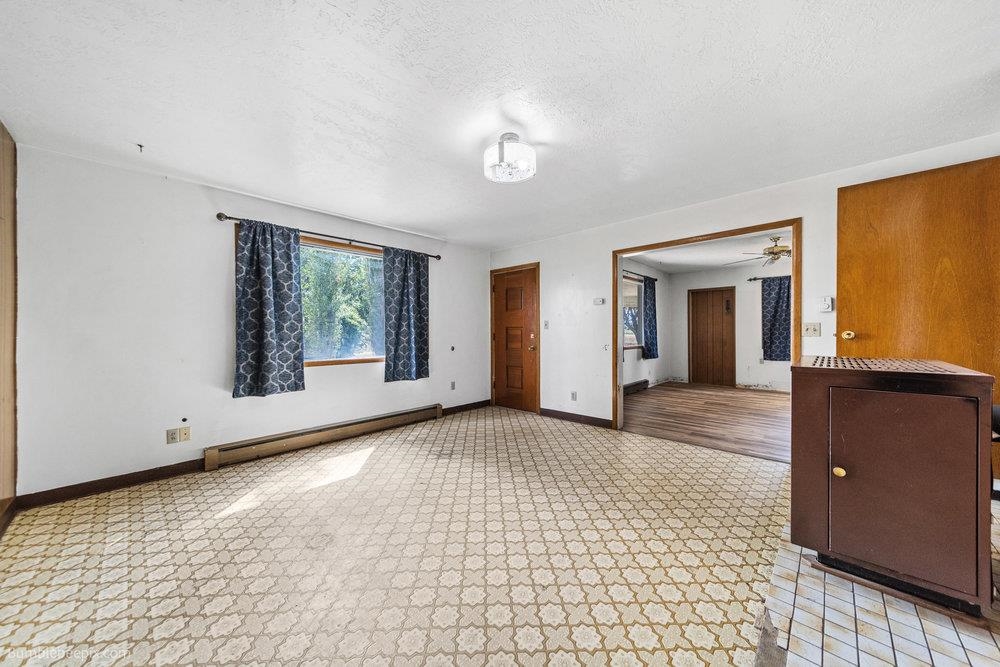 11607 S Hatch Rd - Photo 18