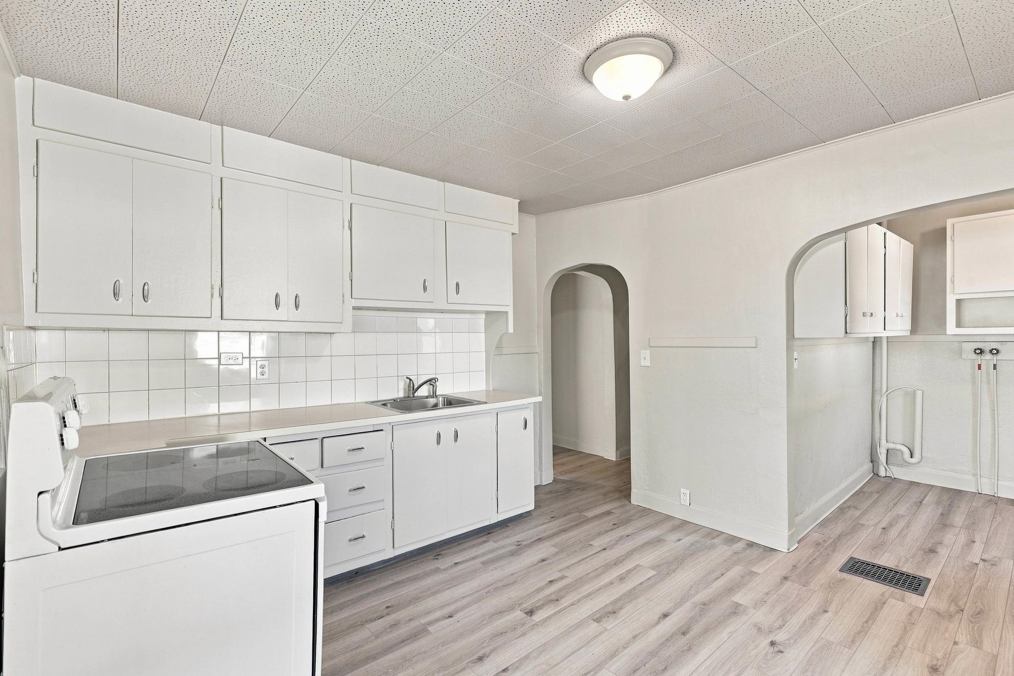1221 E Carlisle Ave - Photo 9