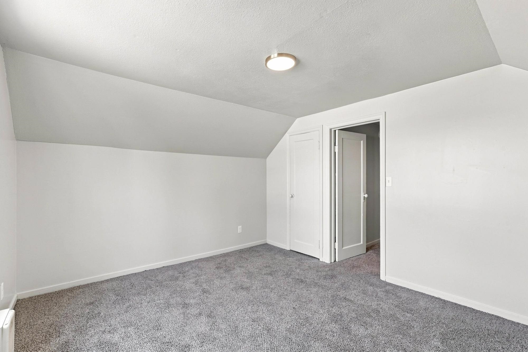 1221 E Carlisle Ave - Photo 19