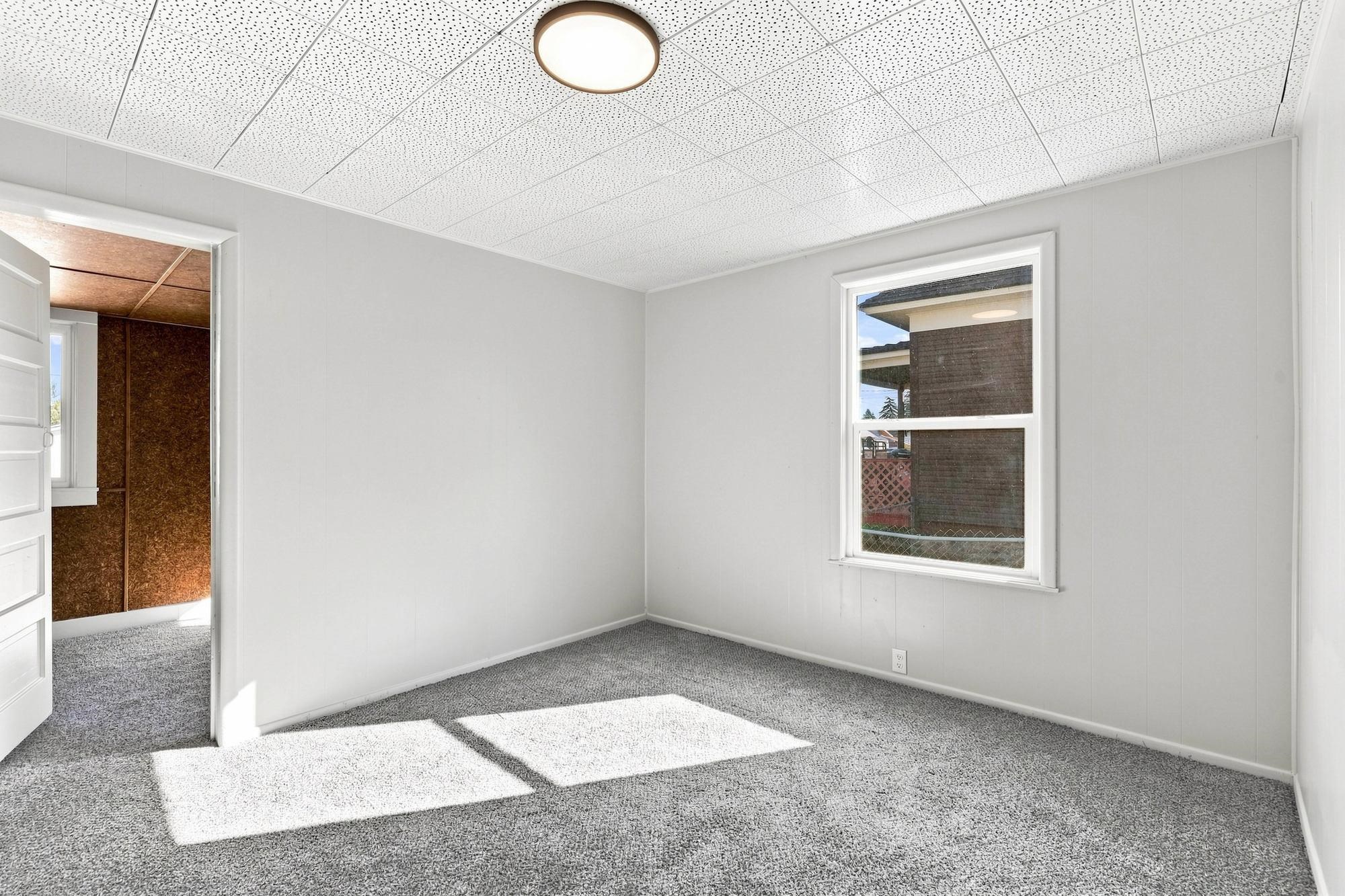 1221 E Carlisle Ave - Photo 15