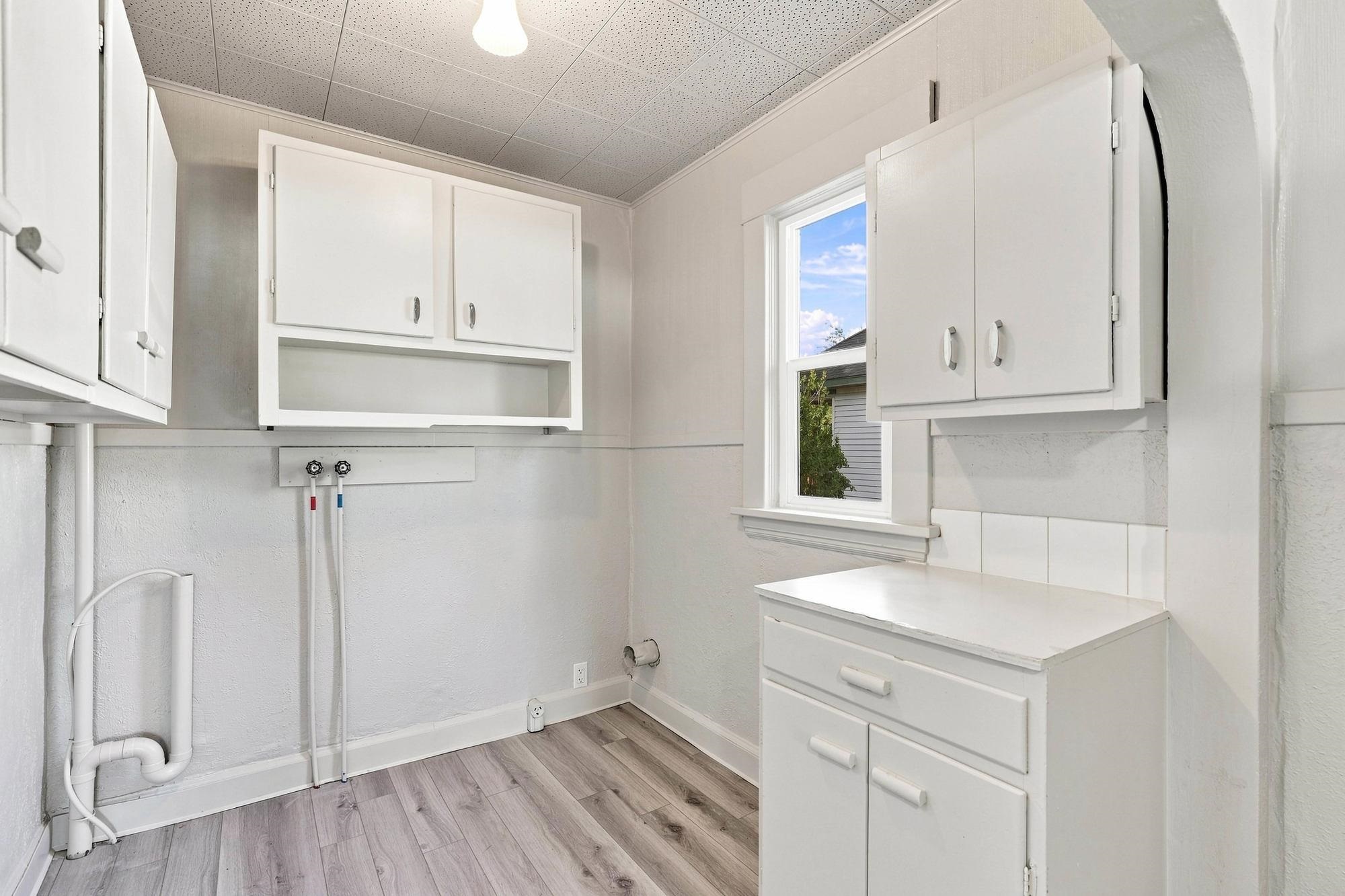 1221 E Carlisle Ave - Photo 21