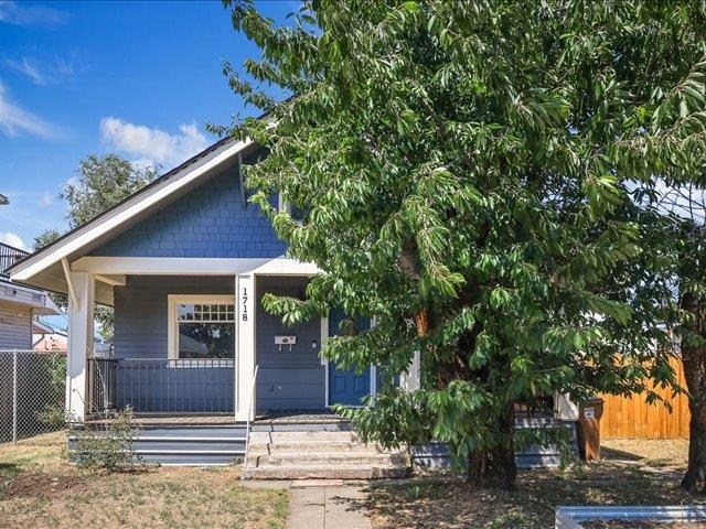 1718 W Shannon Ave - Photo 1