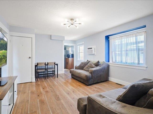 1718 W Shannon Ave - Photo 6