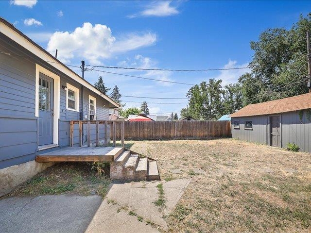 1718 W Shannon Ave - Photo 23