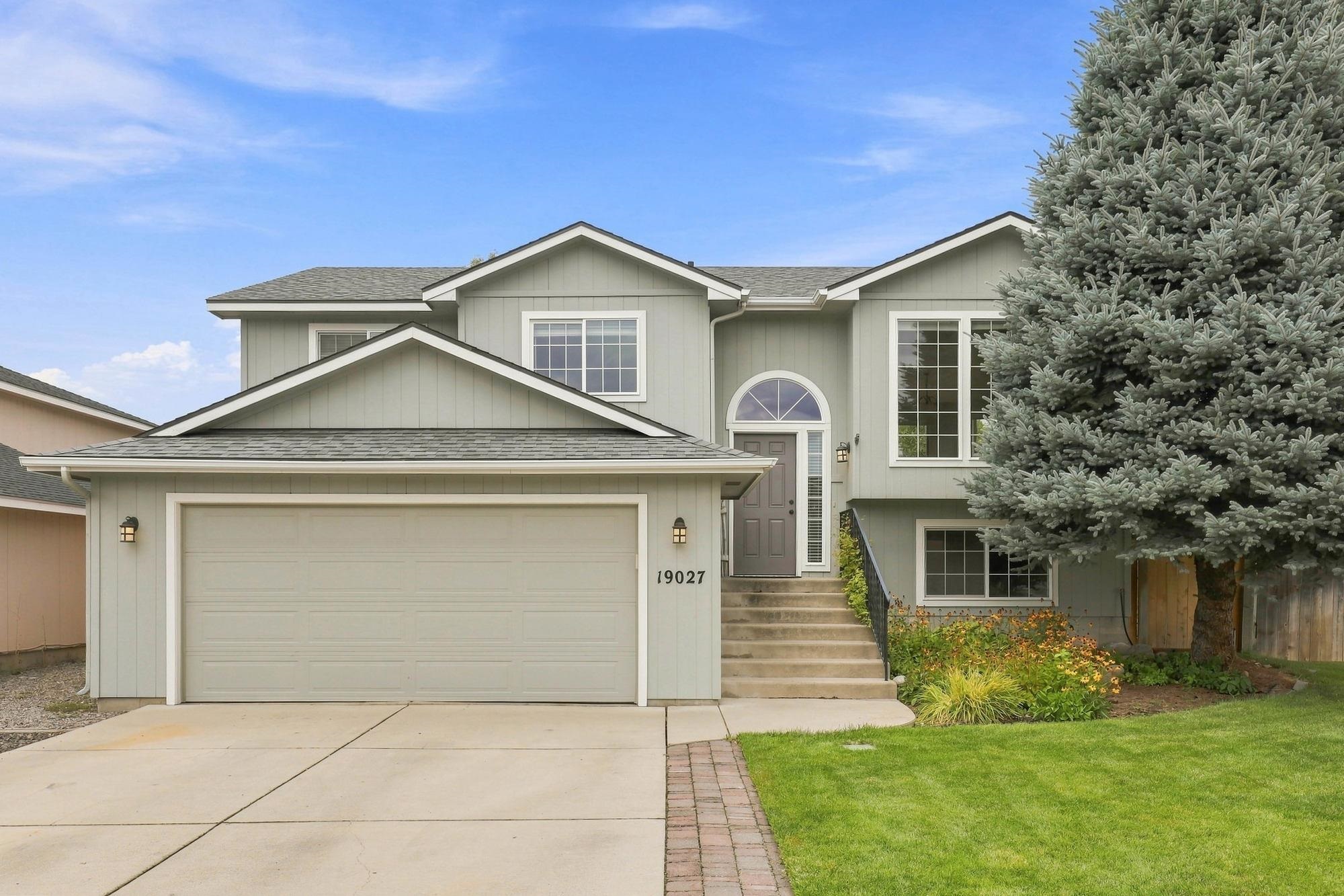 19027 E Shannon Ln - Photo 3