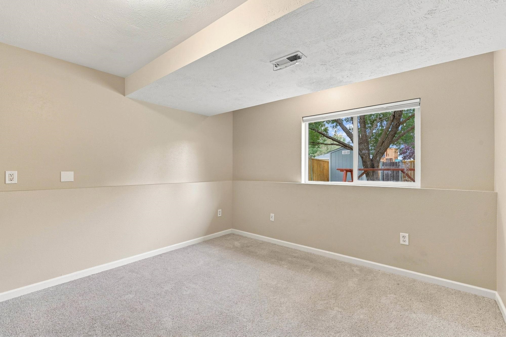 19027 E Shannon Ln - Photo 10