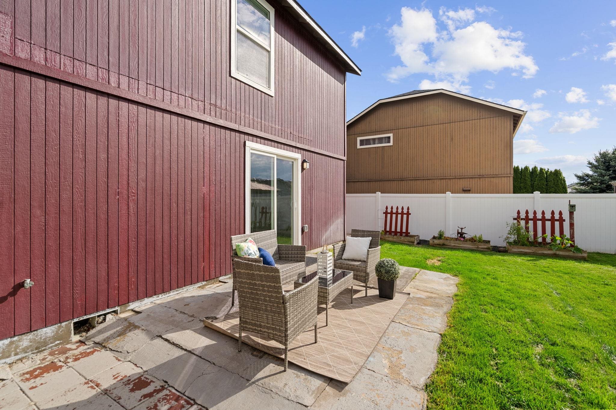 12611 W Pacific Ct - Photo 39