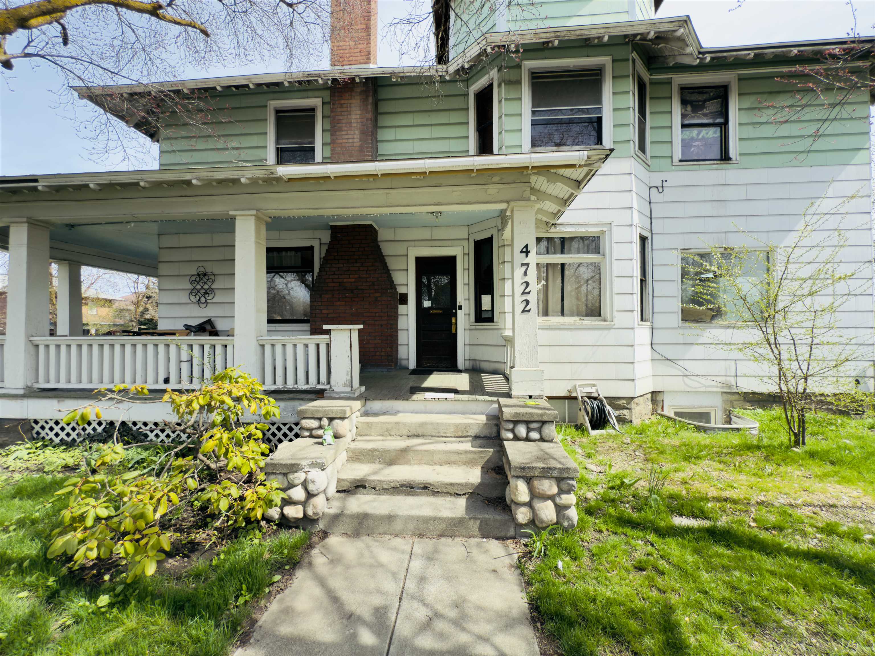 4722 N Regal St - Photo 1