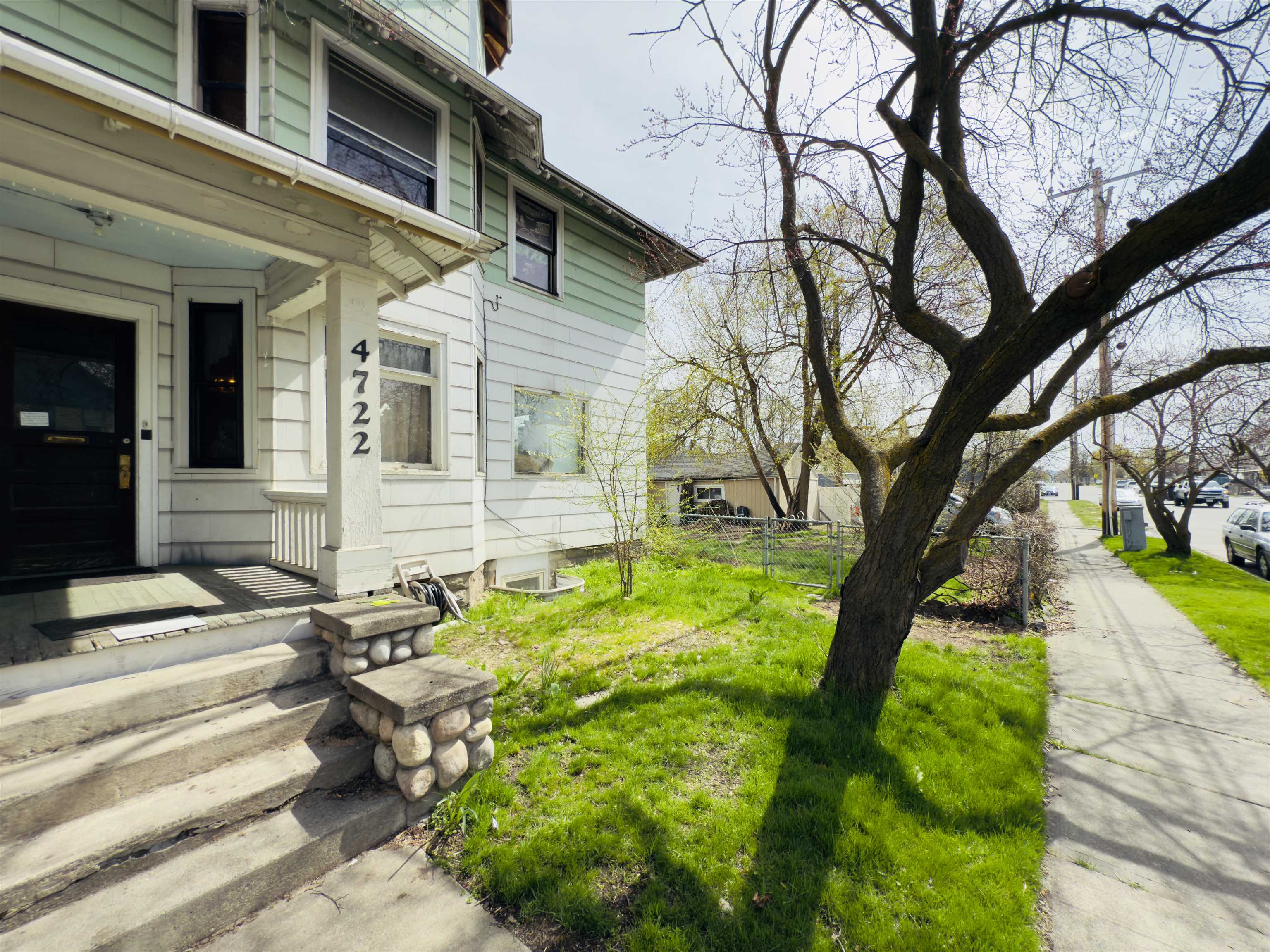 4722 N Regal St - Photo 6