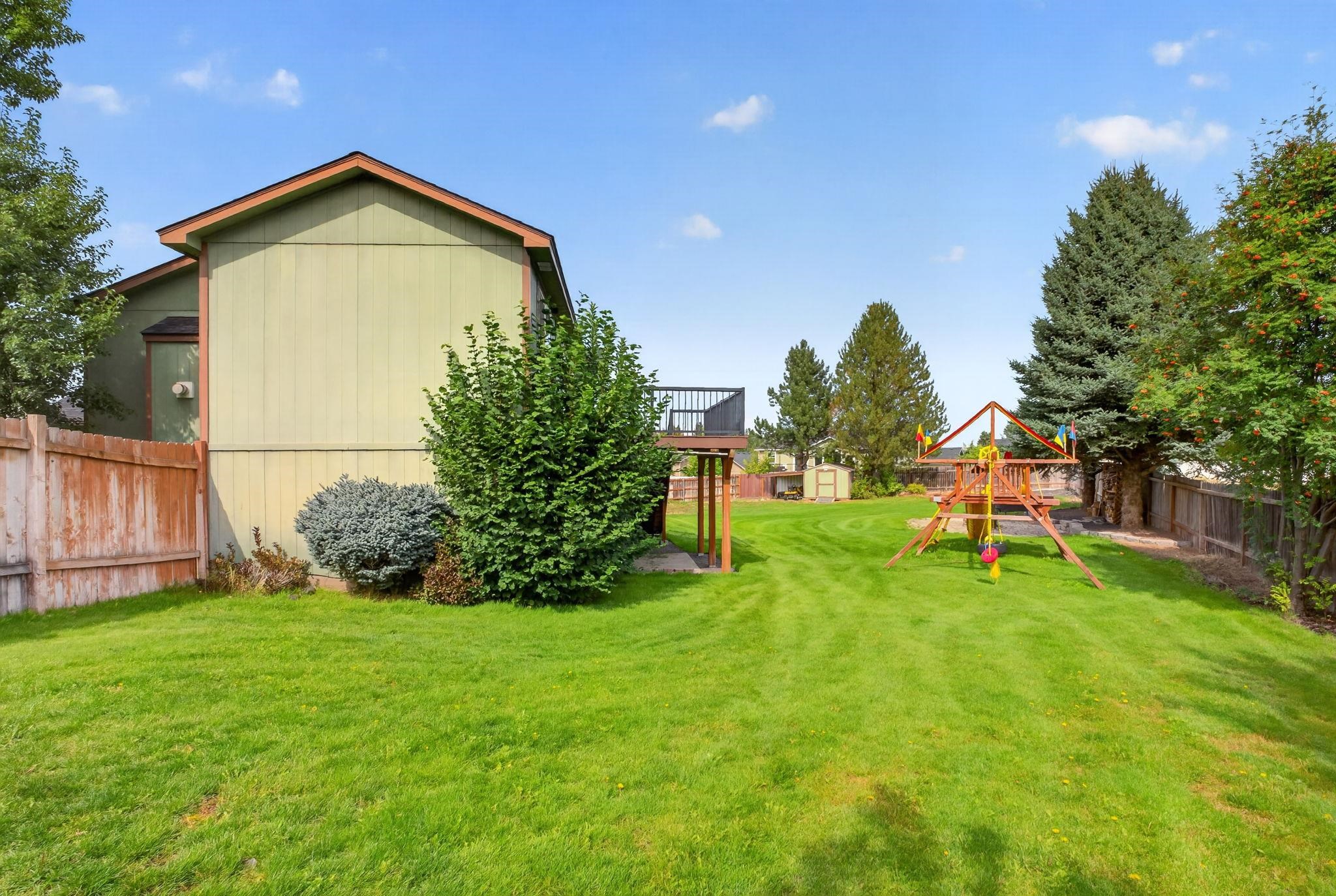 18020 N Addison Ct - Photo 40