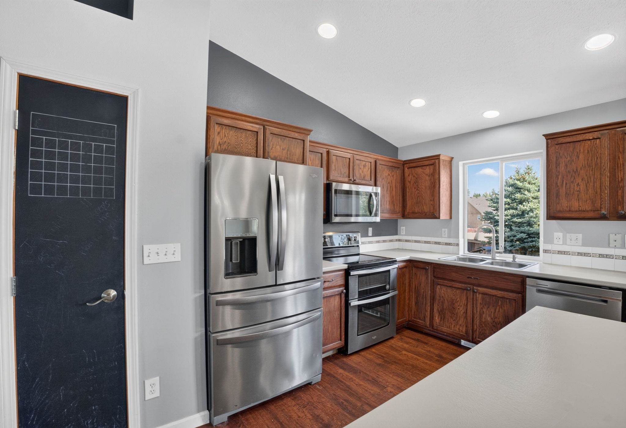 18020 N Addison Ct - Photo 20