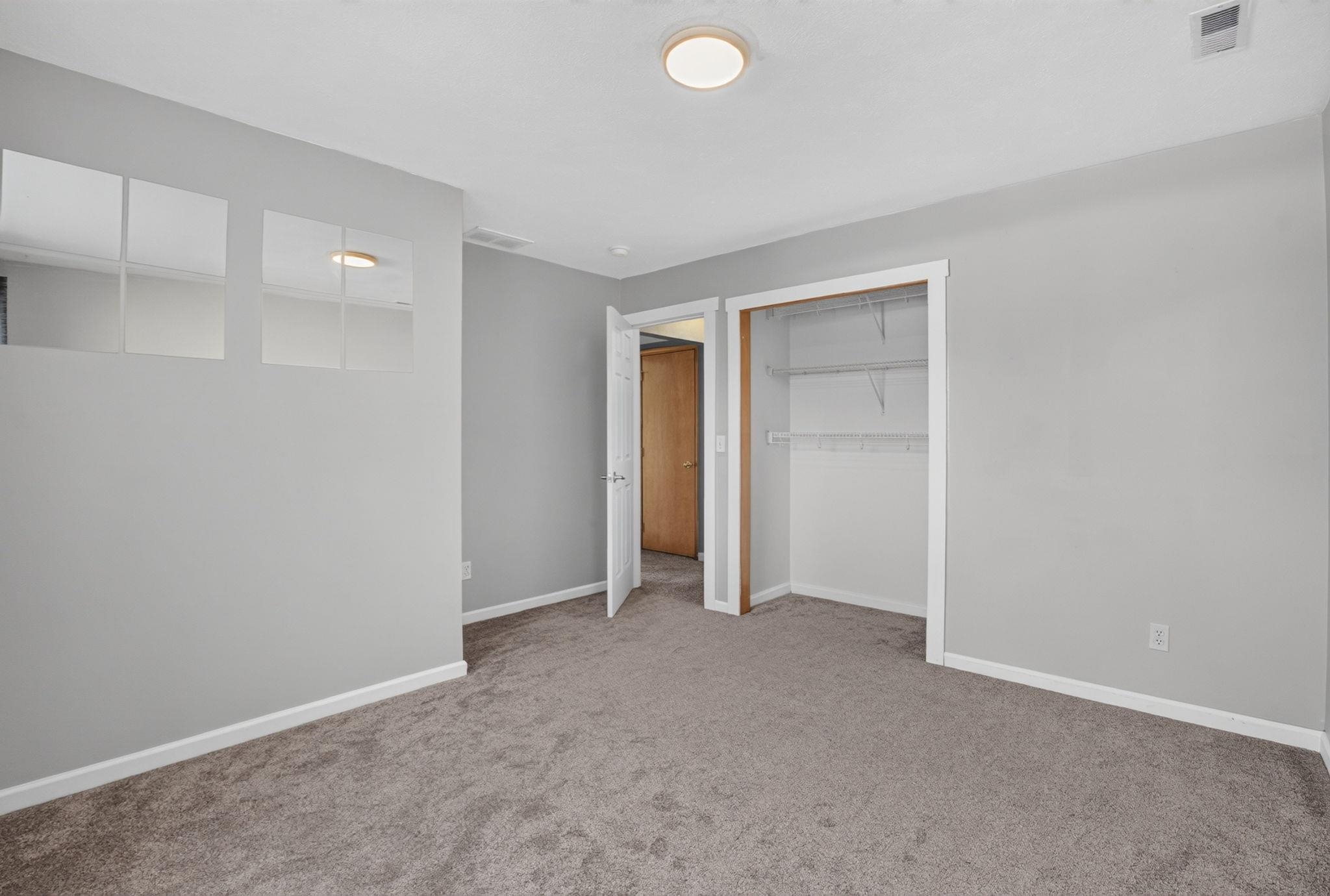18020 N Addison Ct - Photo 27