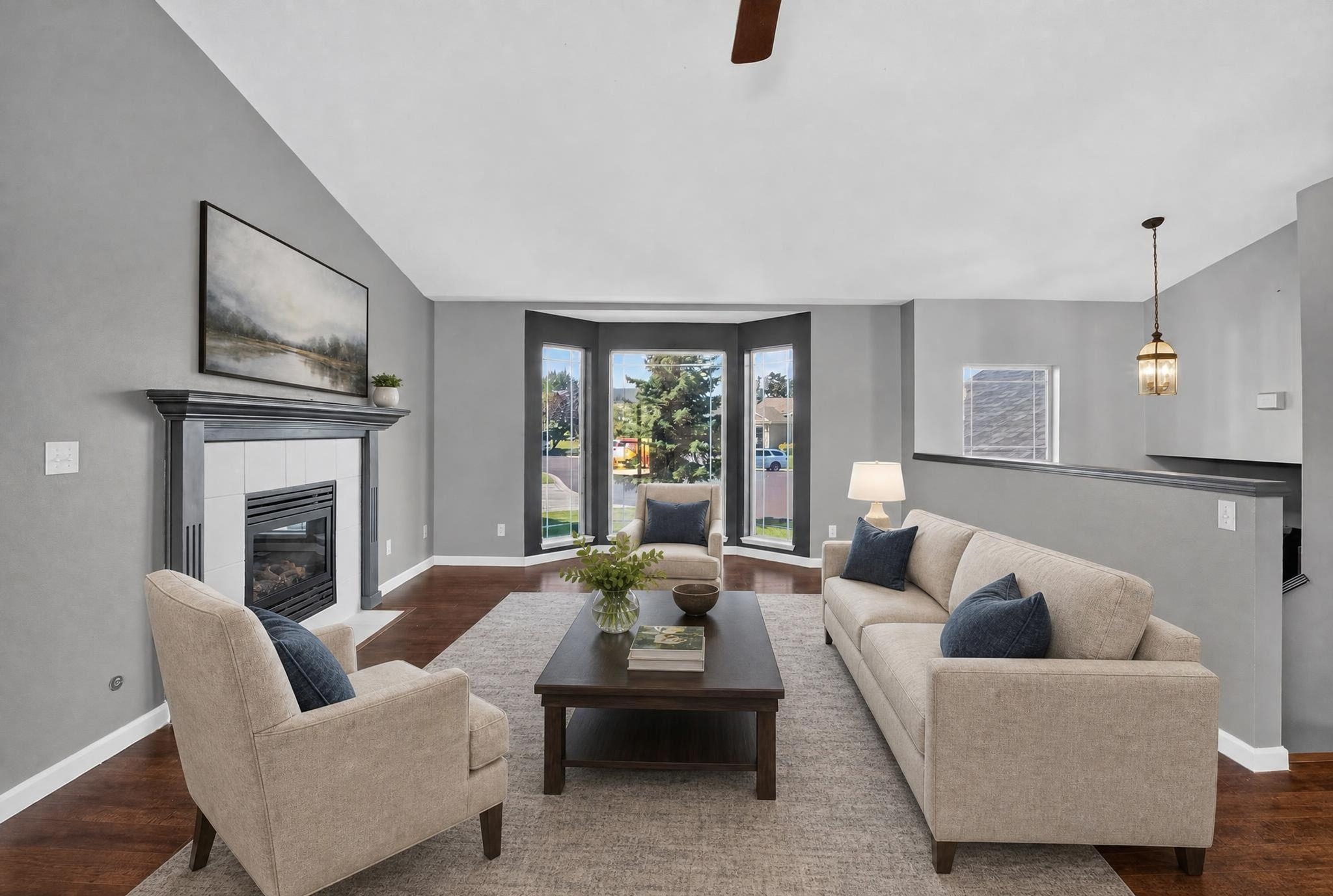 18020 N Addison Ct - Photo 10