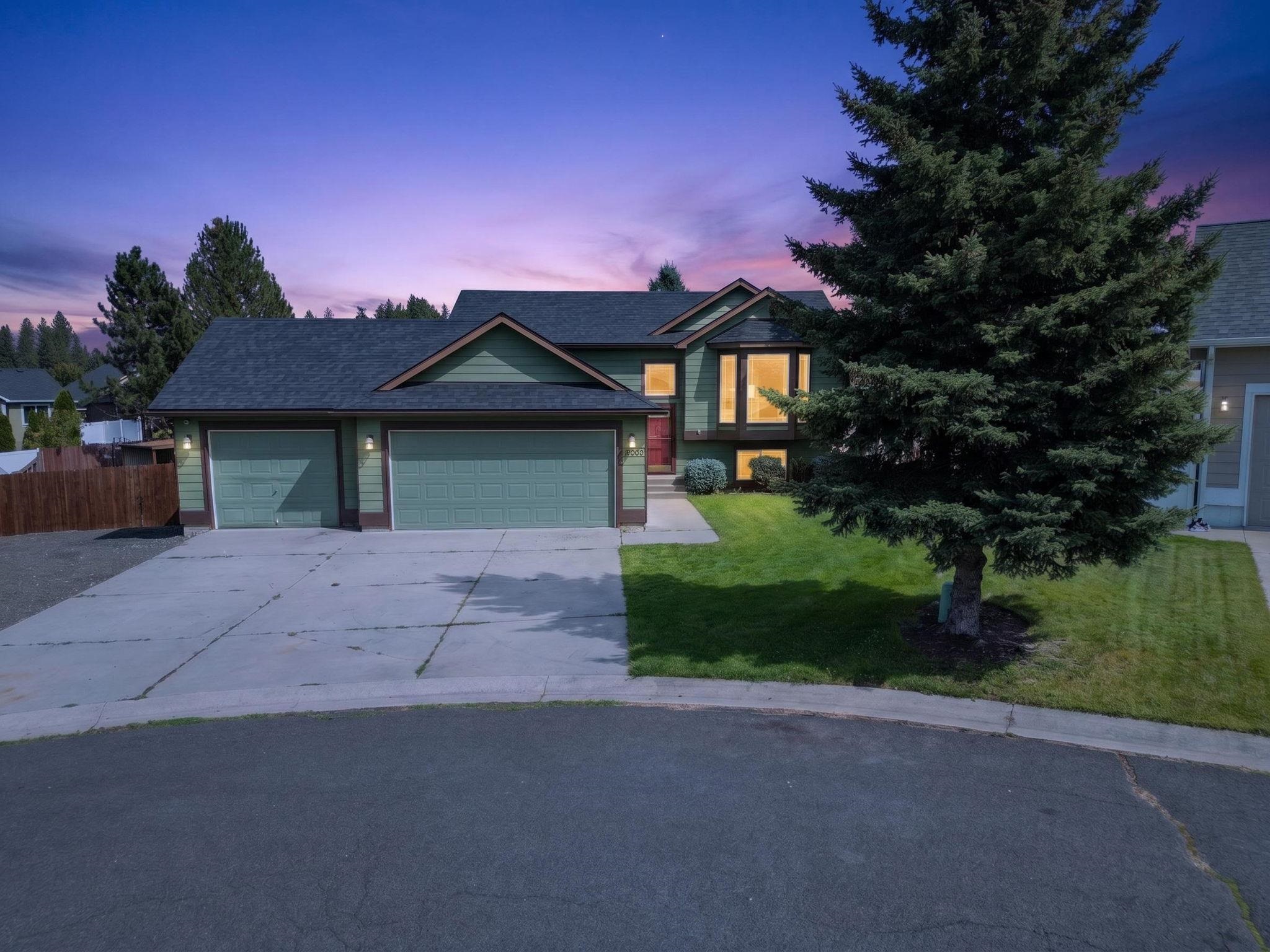 18020 N Addison Ct - Photo 4