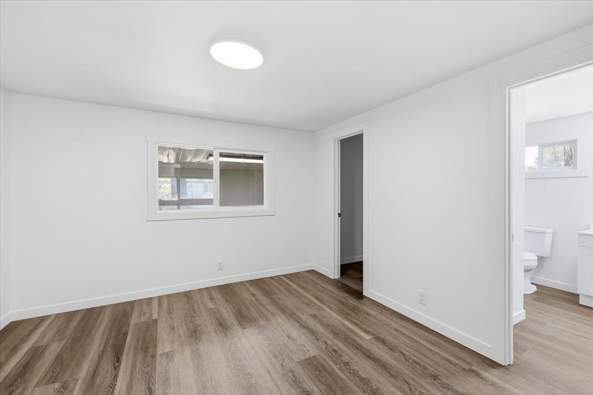 11717 N Freya St - Photo 11