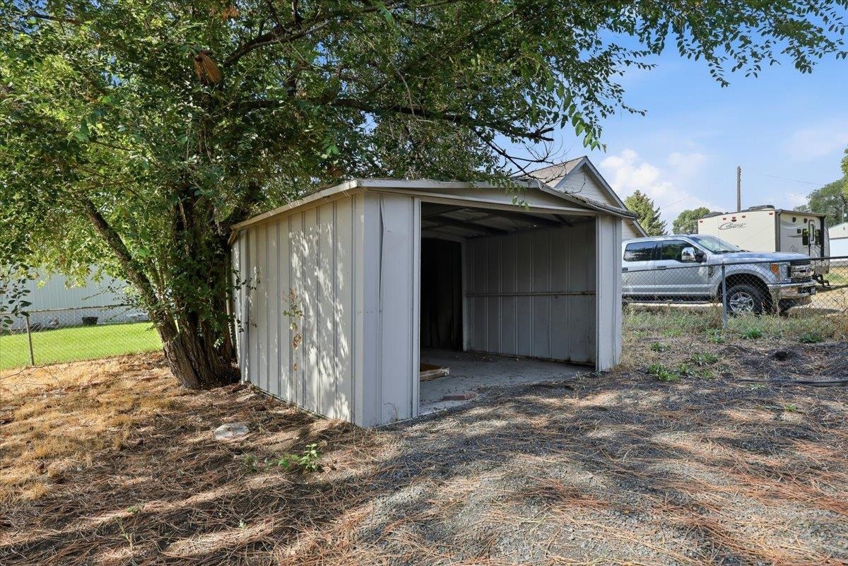 11717 N Freya St - Photo 20