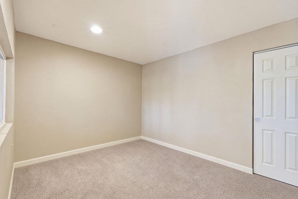 1112 S Highland Dr - Photo 25
