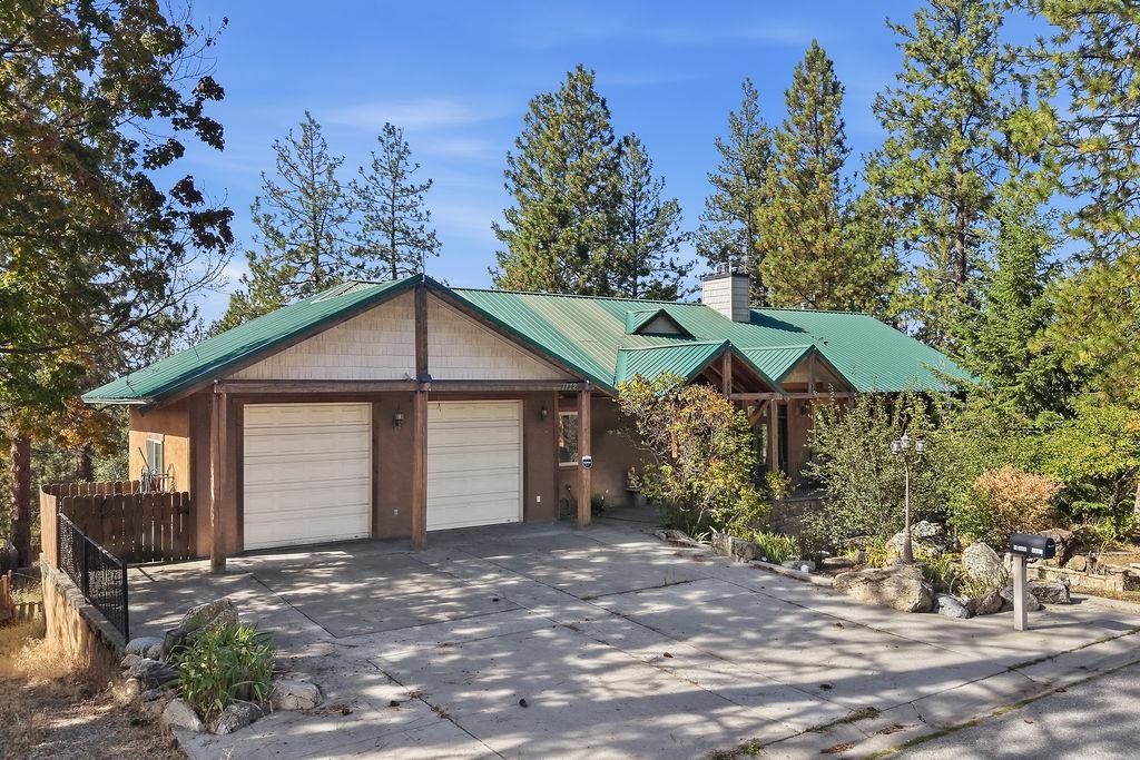 1112 S Highland Dr - Photo 1