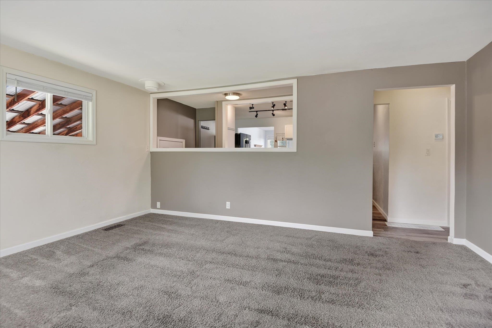 6123 N Cedar St - Photo 2