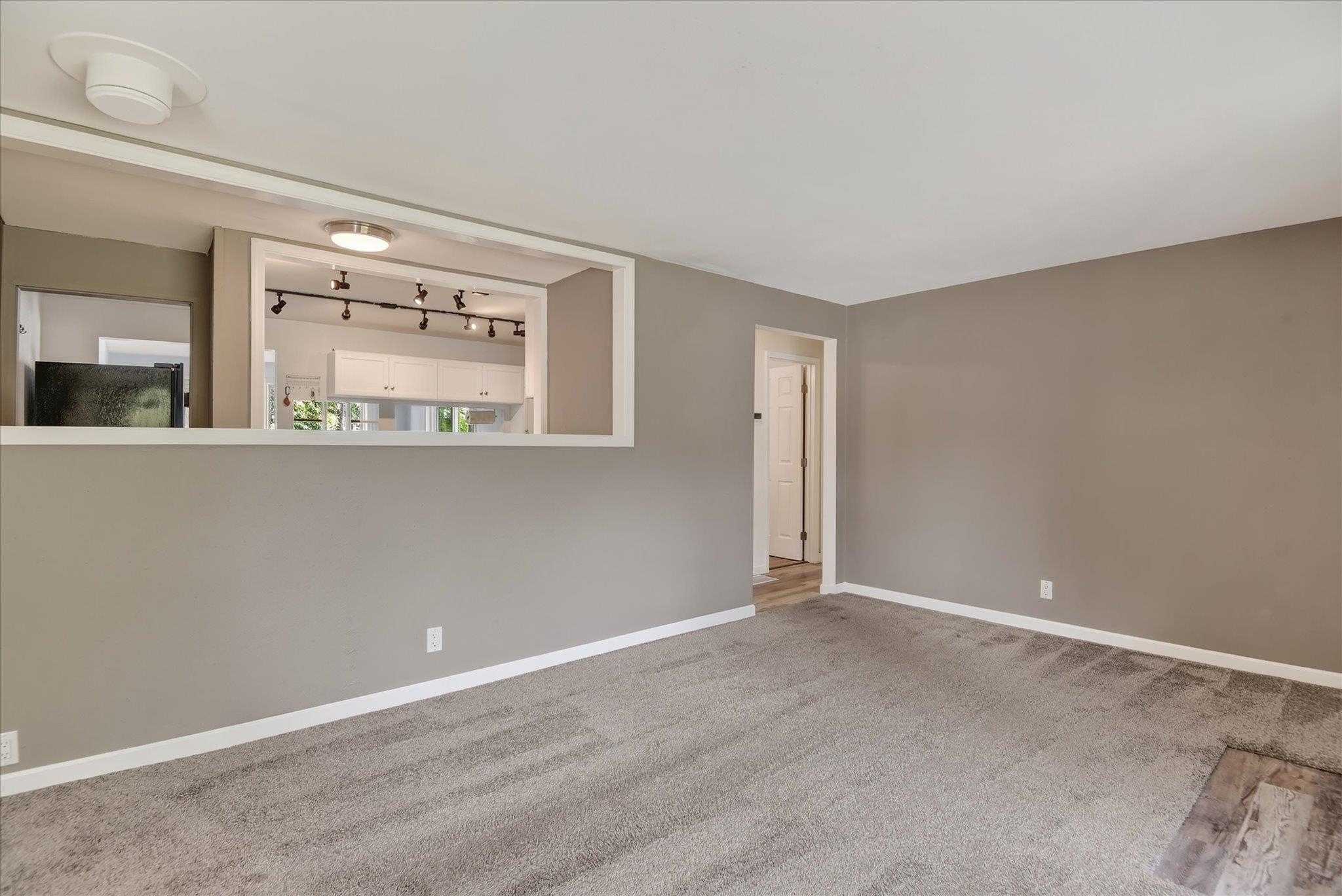 6123 N Cedar St - Photo 6