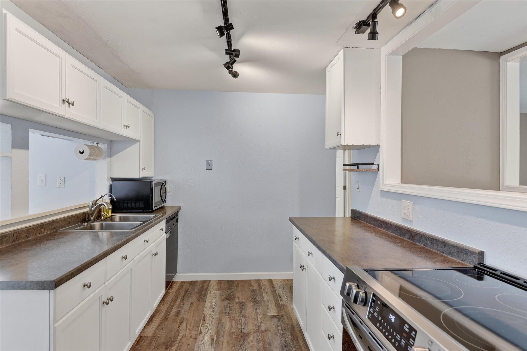 6123 N Cedar St - Photo 11