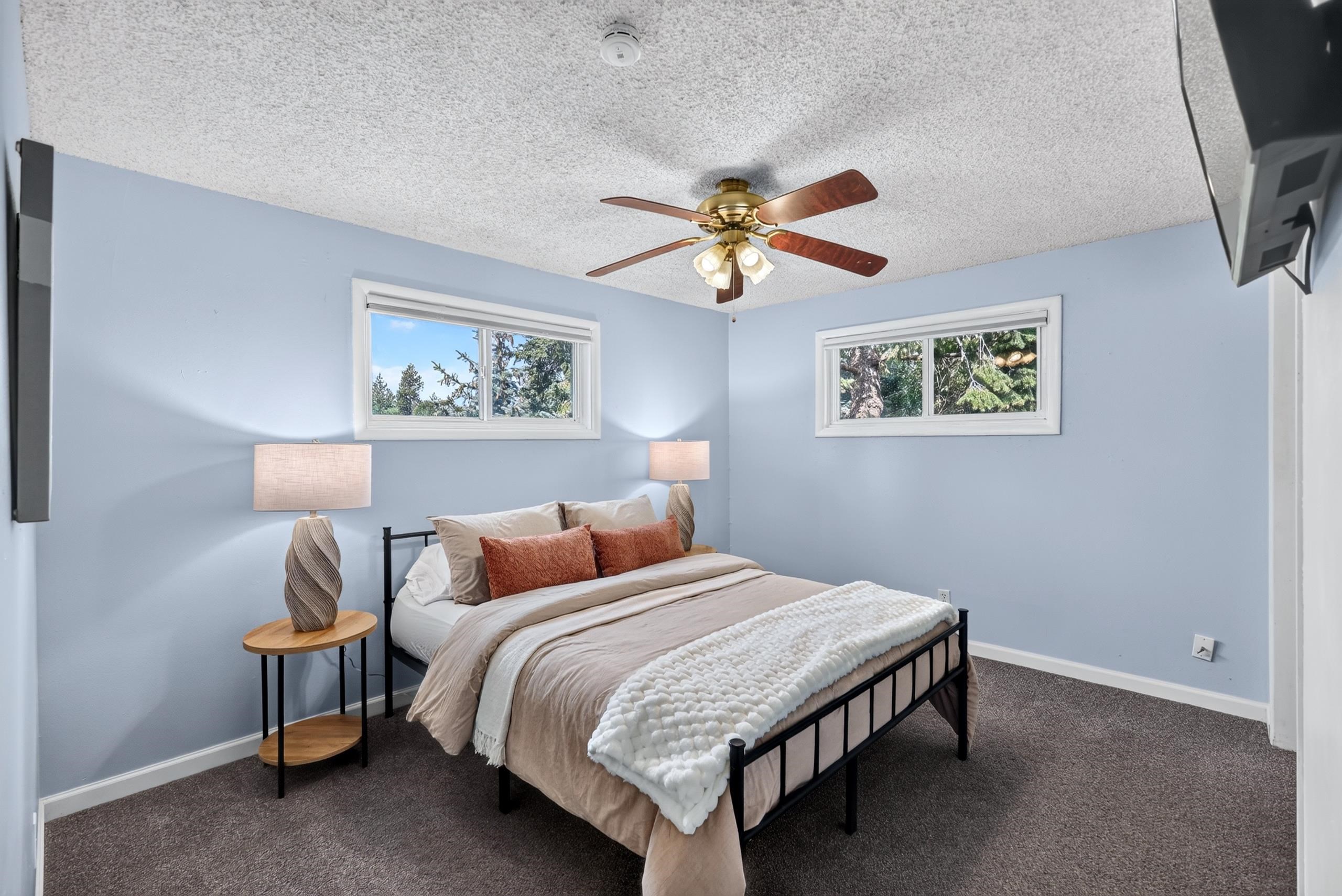 1625 E 8th Ave - Photo 2