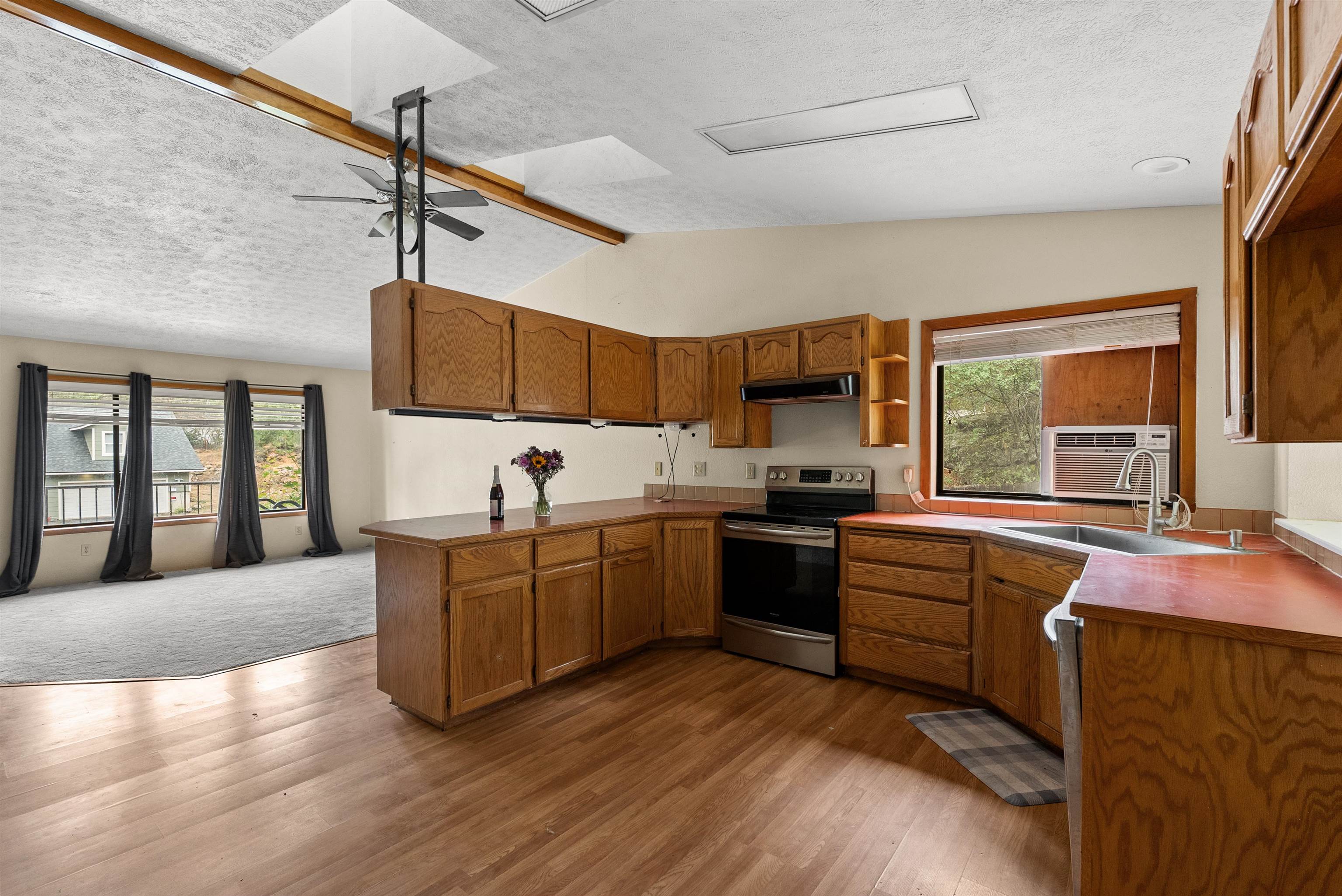 6007 E 12th Ave - Photo 12