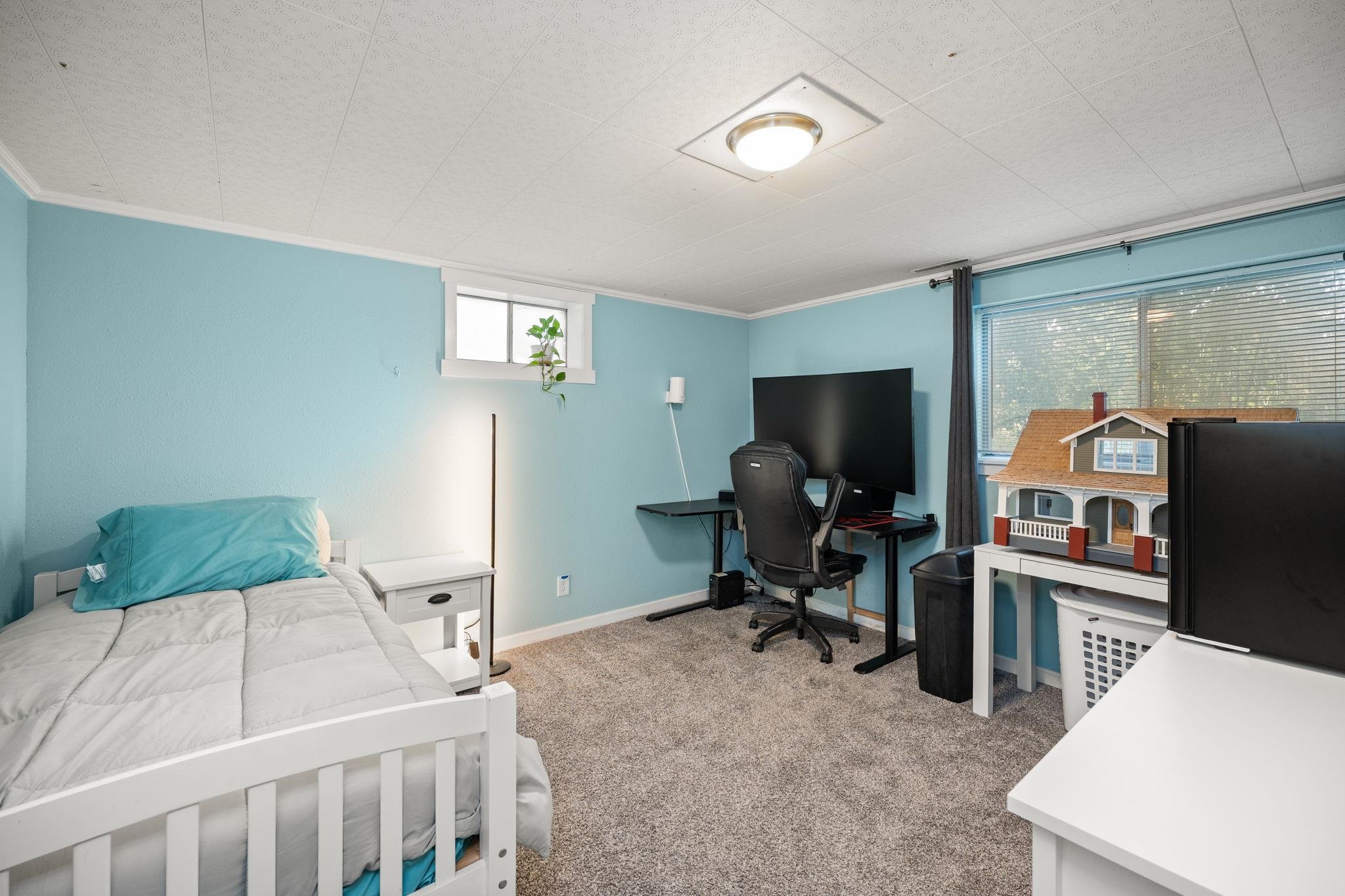7925 N Scott Rd - Photo 21