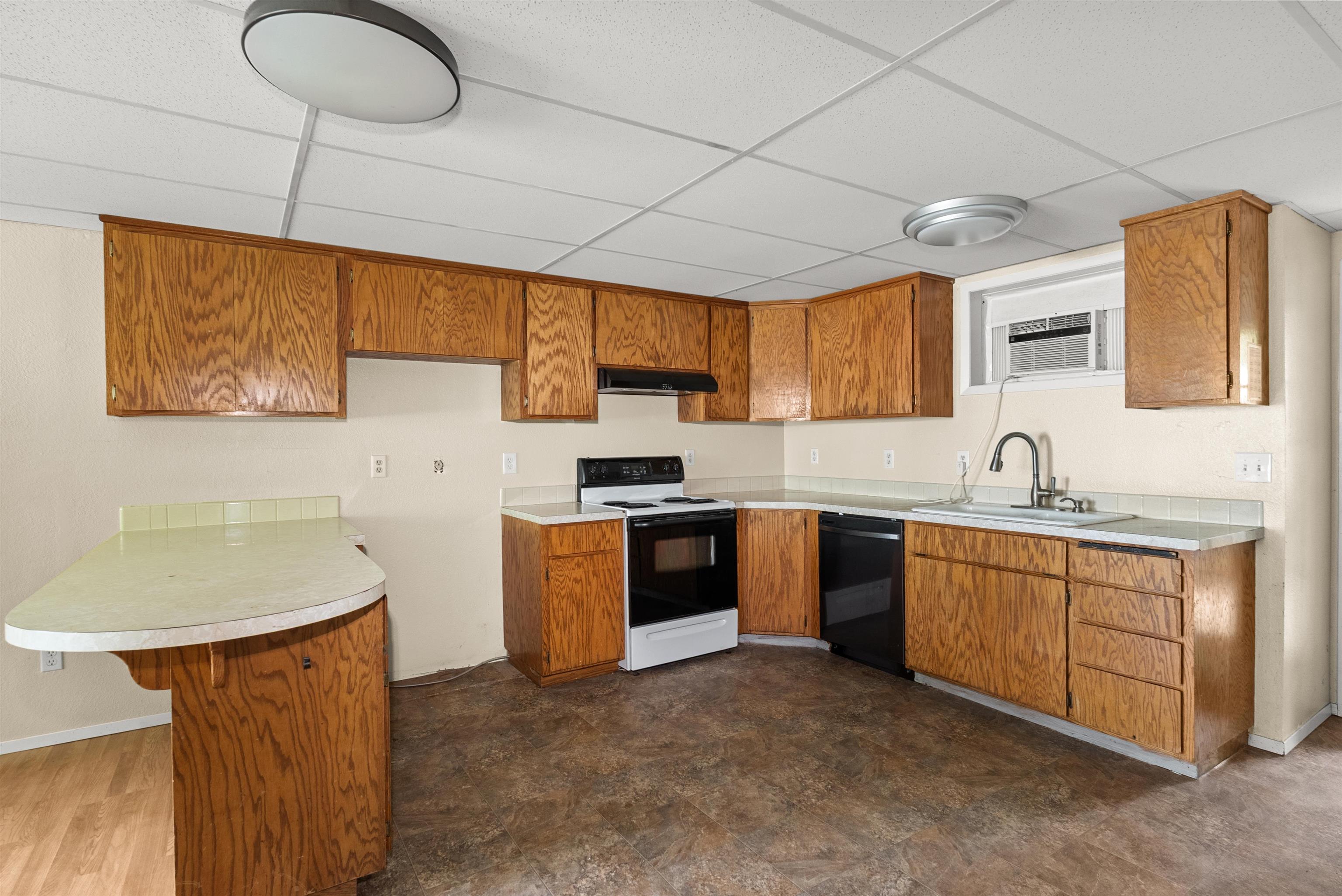 6007 E 12th Ave - Photo 32