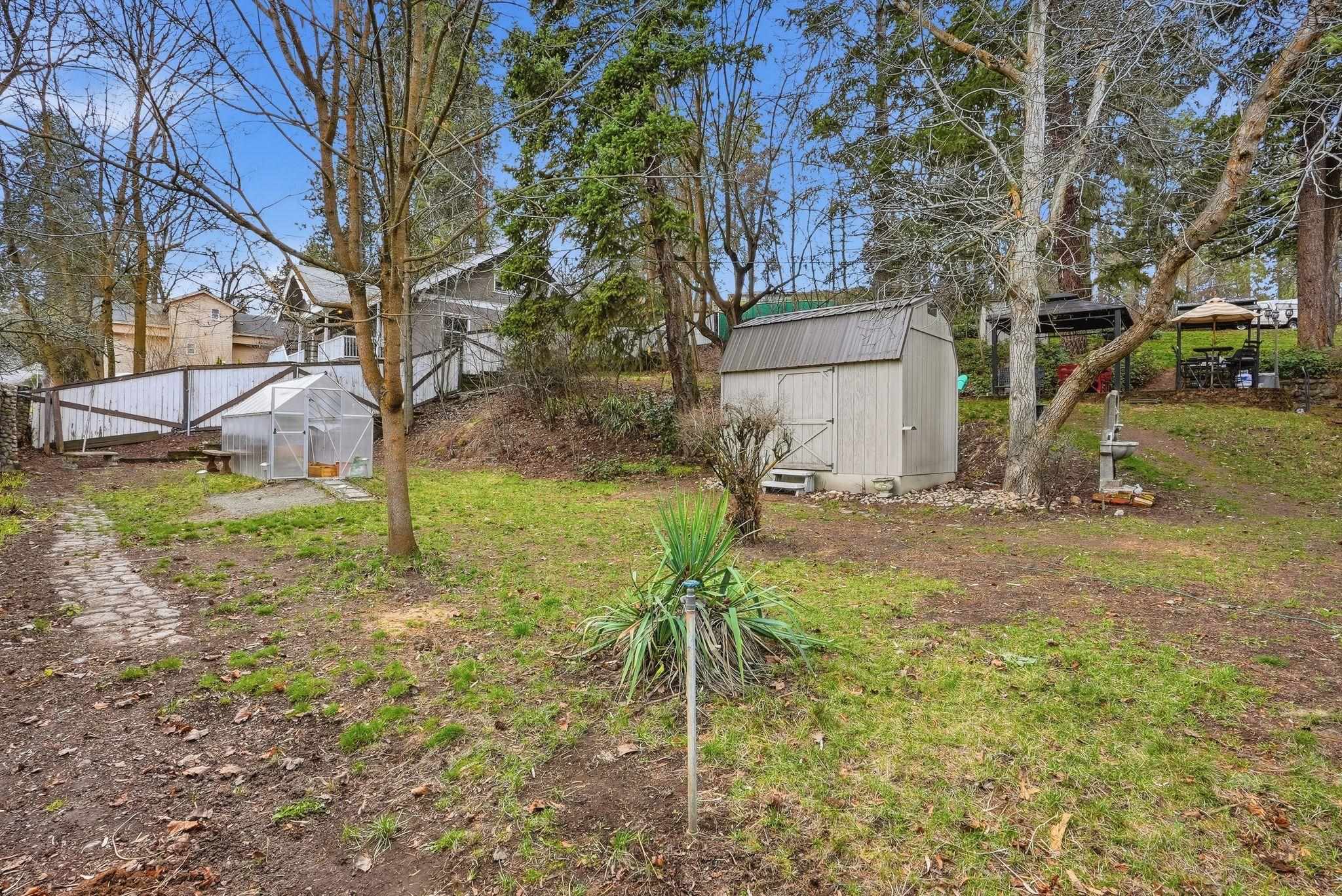 3570 E 11th Ave - Photo 46
