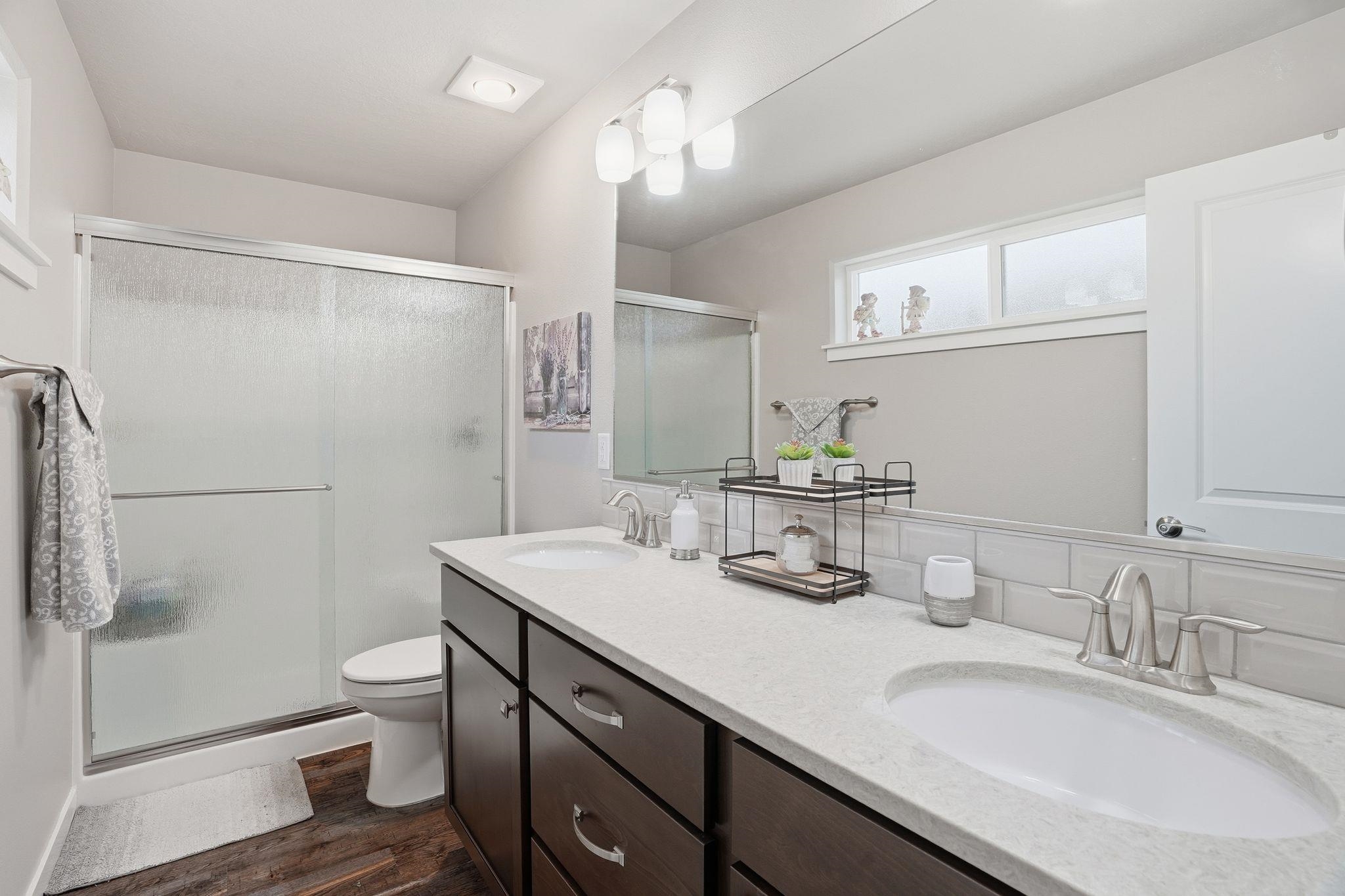 1625 N Holl Blvd - Photo 17