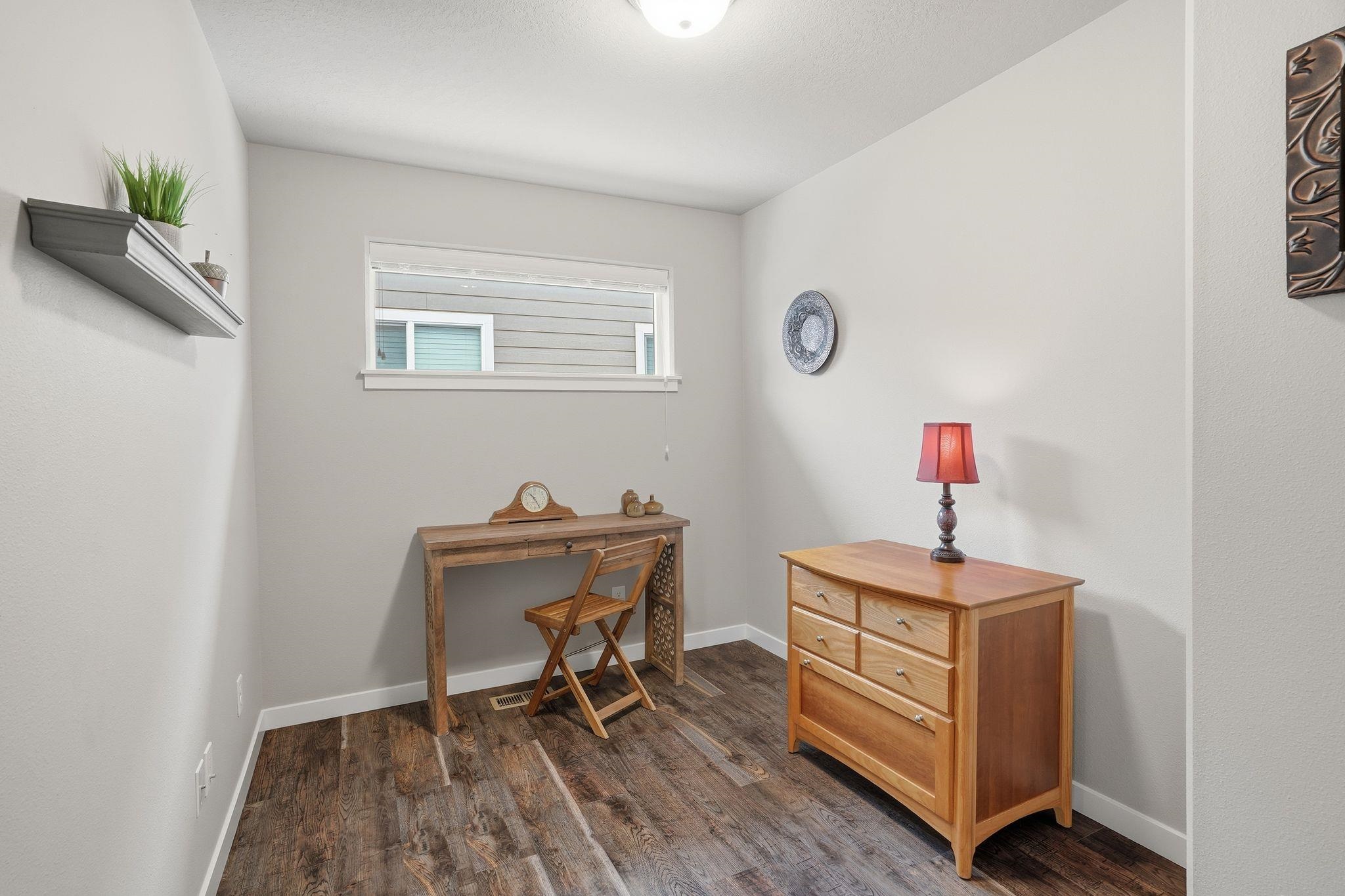 1625 N Holl Blvd - Photo 22