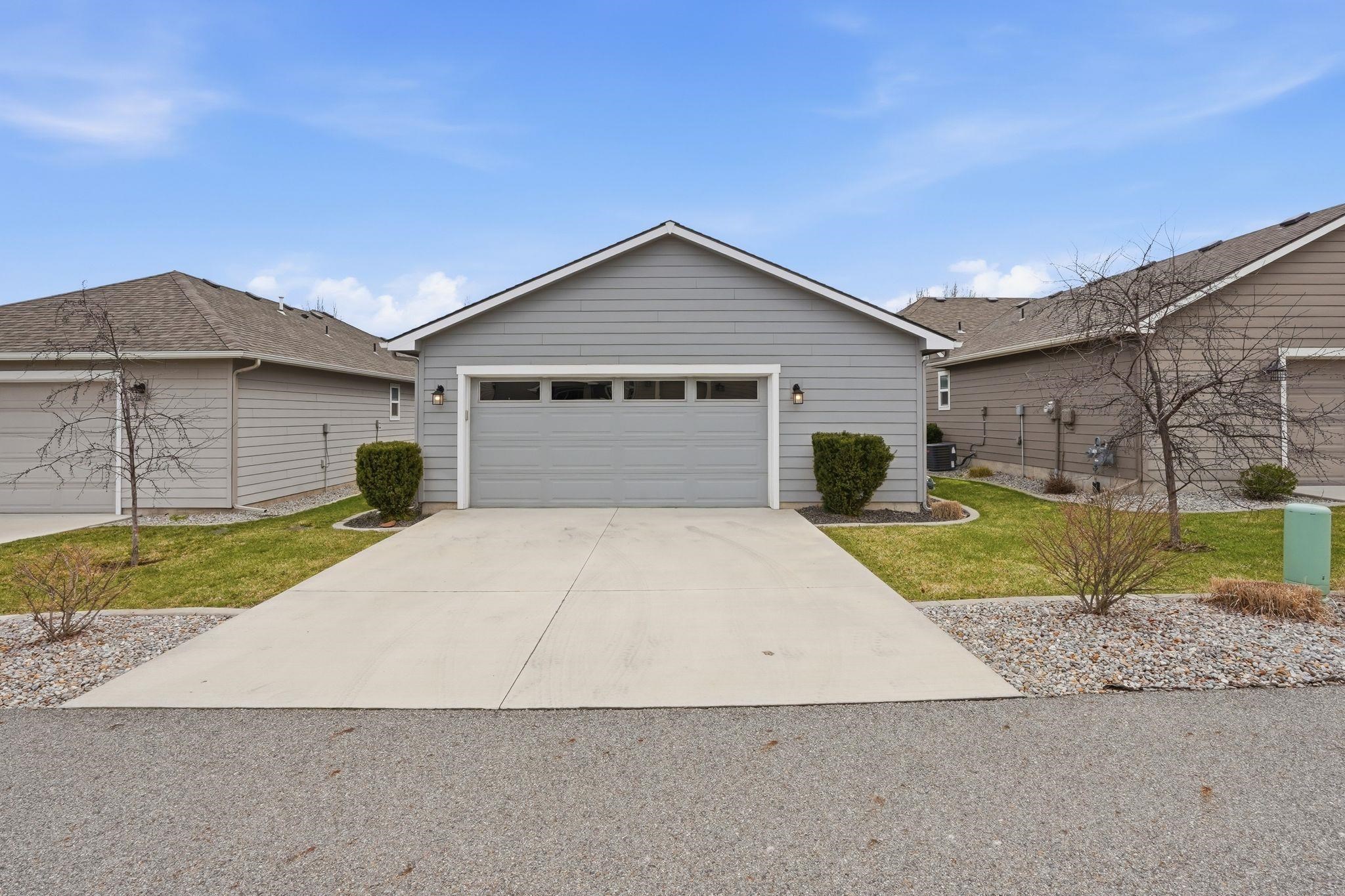 1625 N Holl Blvd - Photo 28