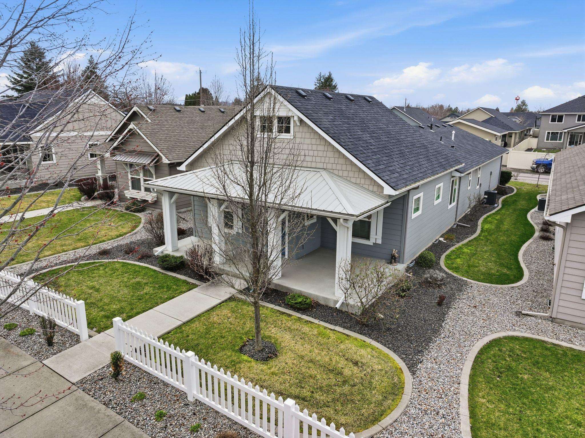 1625 N Holl Blvd - Photo 30