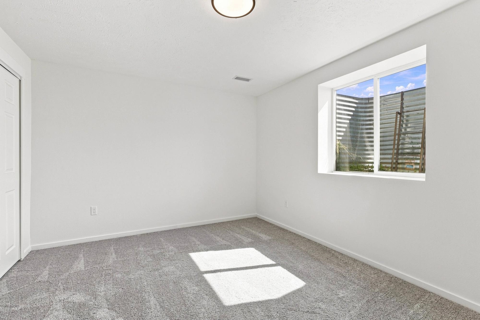 34911 N Arlington Rd - Photo 22