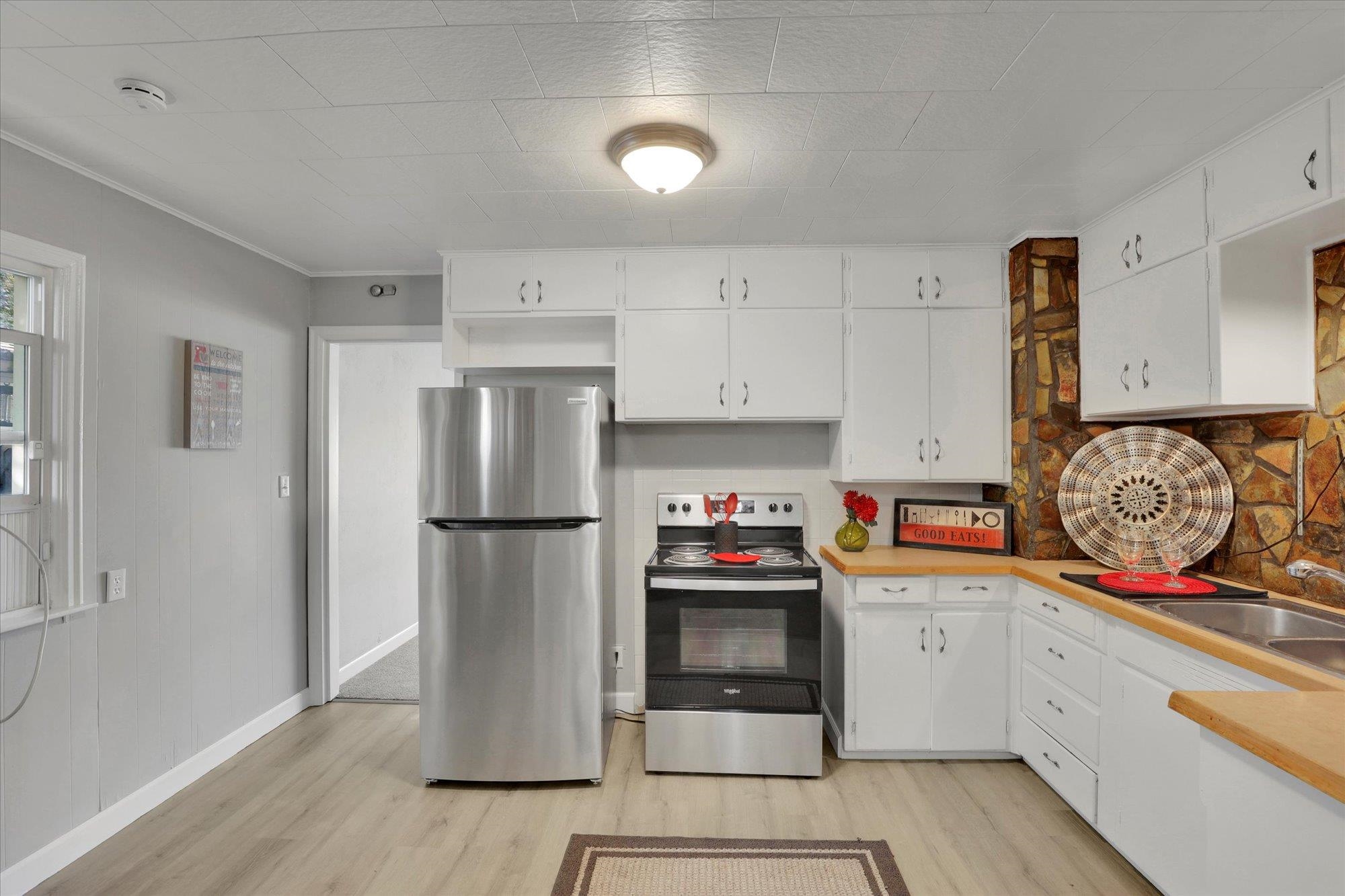 560 E Joseph Ave - Photo 6