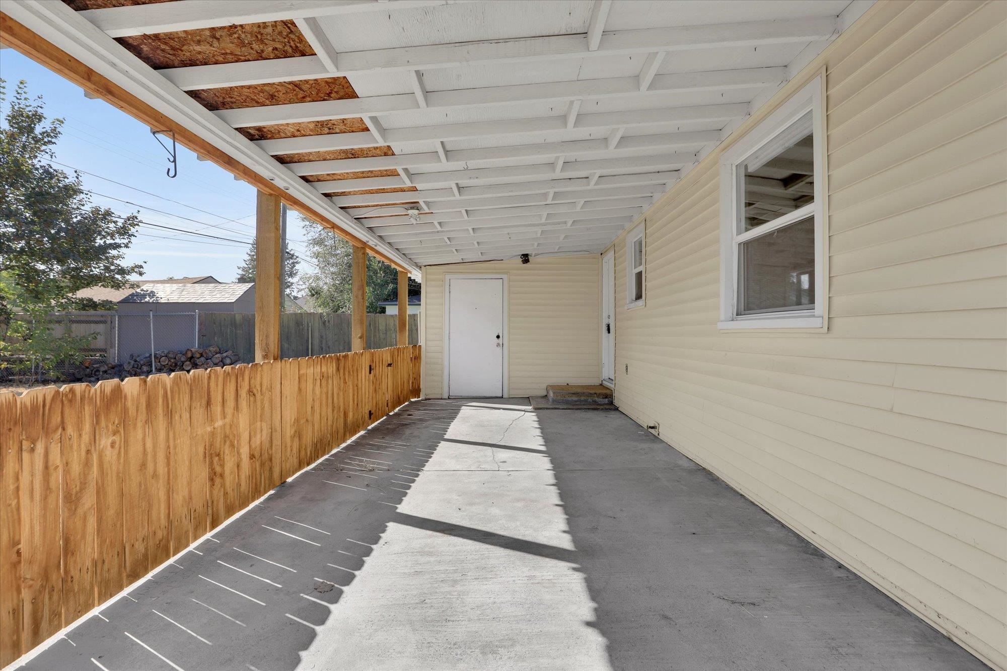 560 E Joseph Ave - Photo 15