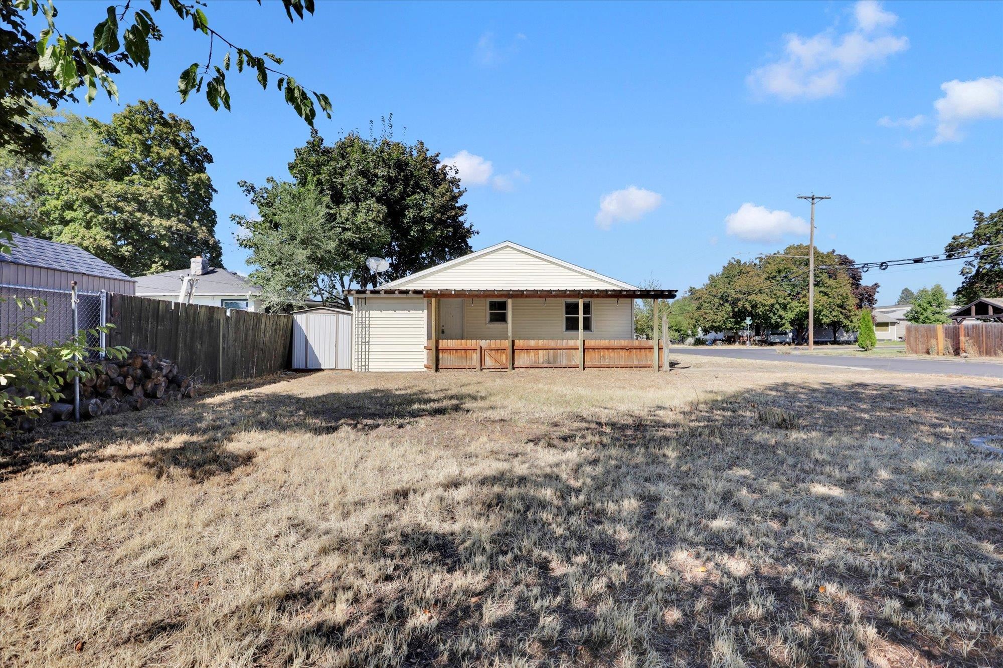 560 E Joseph Ave - Photo 17